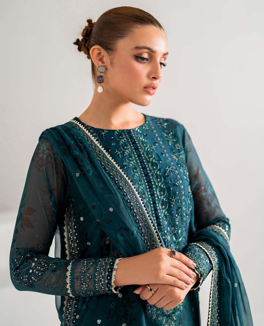 Xenia Formals | Raahi Luxury Formals | AURA - Pakistani Designer Dress - by Xenia Formals | Type: Formal - 100% Original at Saira Sultan