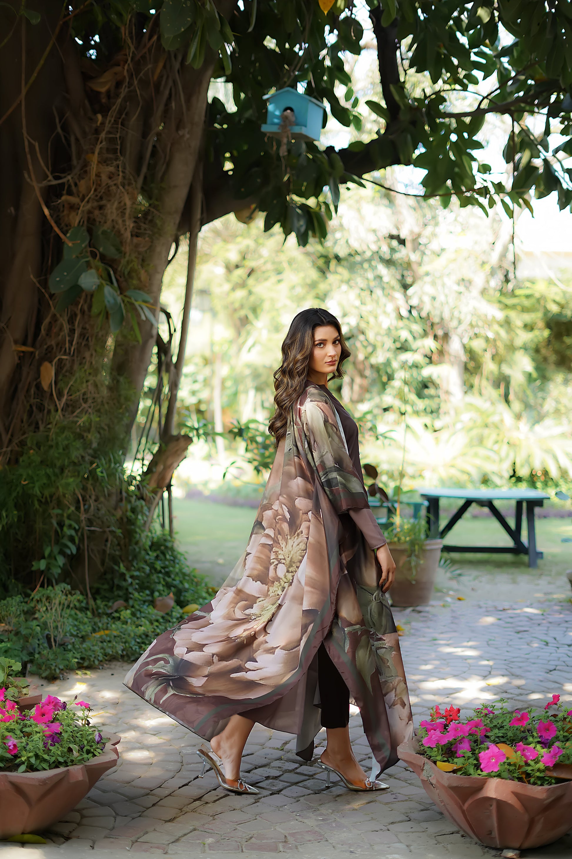 Erum Khan | Nue 25 | Enchanted Forest XL Deep Chocolate Grip Silk