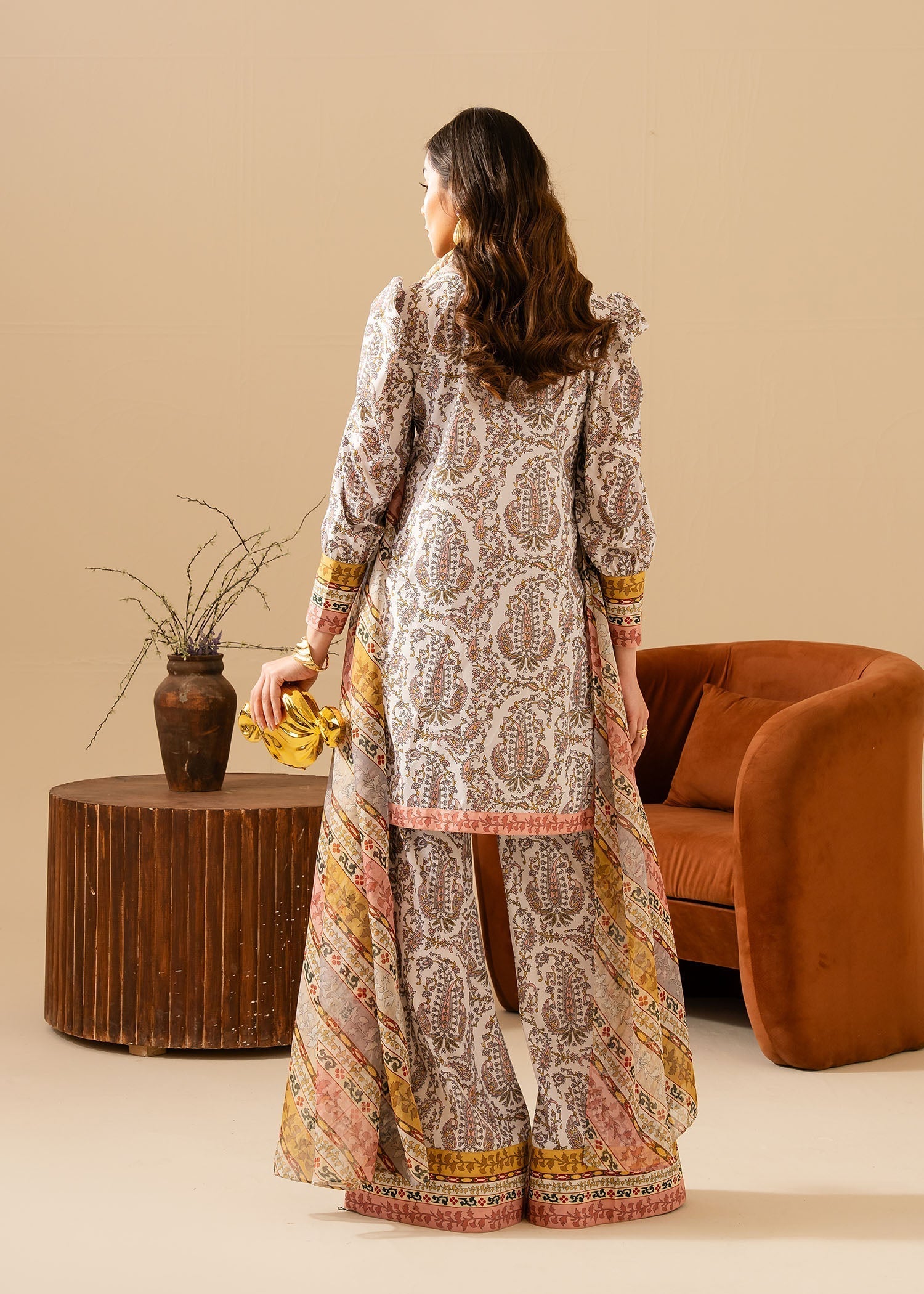 Maria Osama Khan | Retro Vol 3 | Milan S Off White Grip Silk