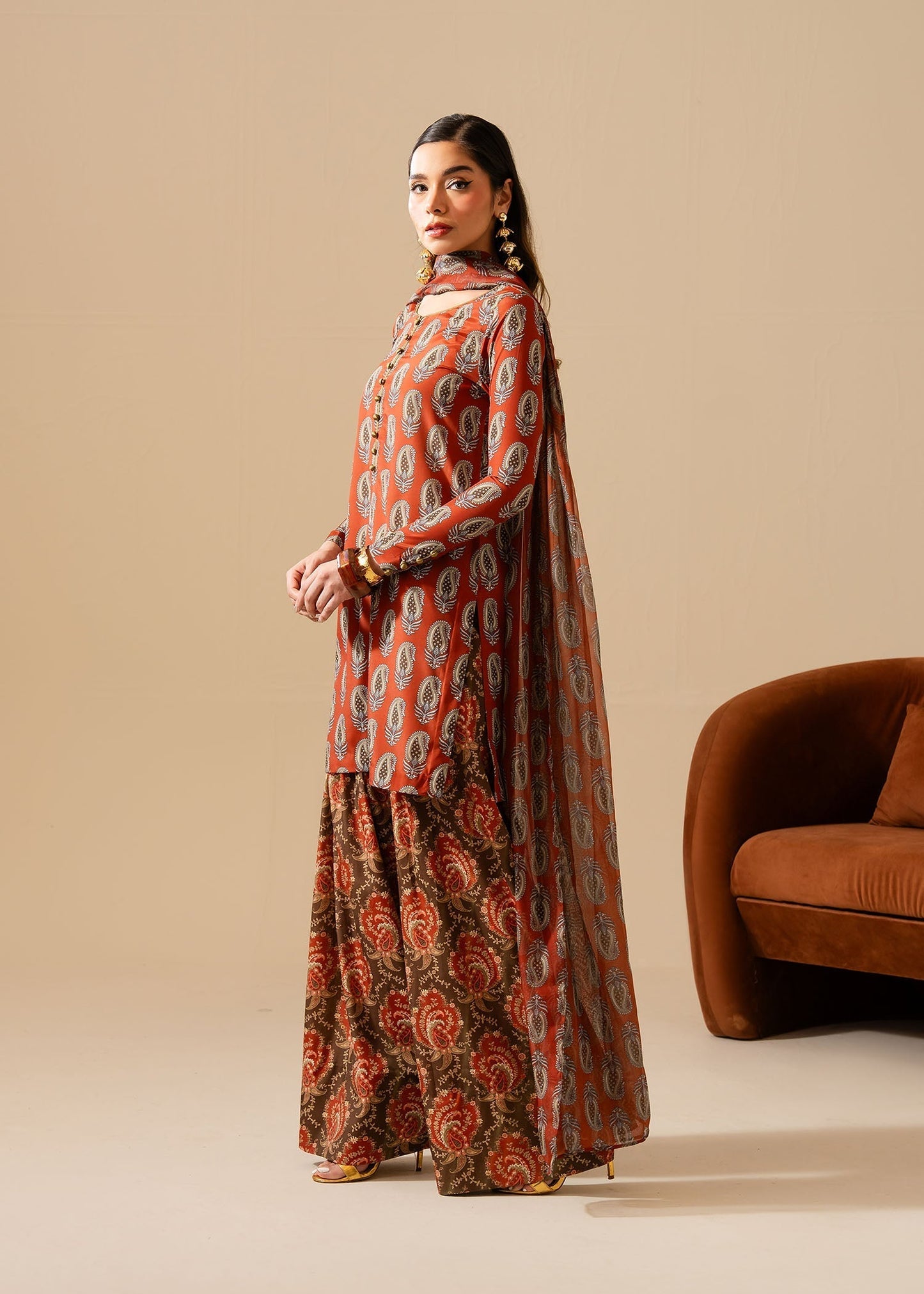 Maria Osama Khan | Retro Vol 3 | Lara XL Rust Grip Silk