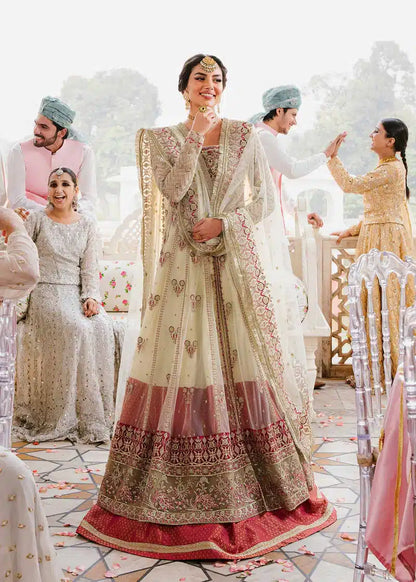 Akbar Aslam | Shadmani Luxury Formals 23 | Kaneel - Pakistani Designer Dress - by Akbar Aslam | Type: Luxury - 100% Original at Saira Sultan
