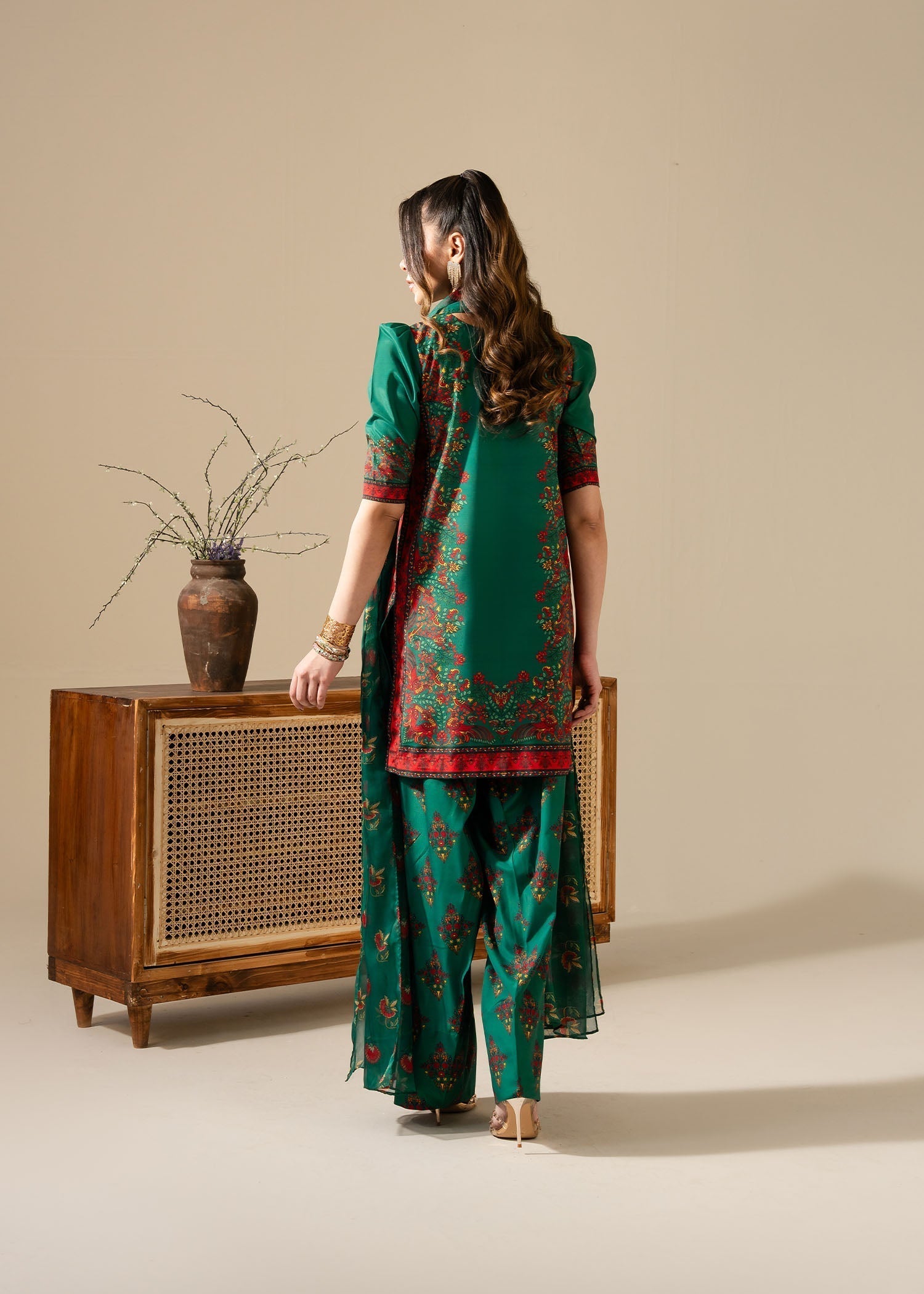 Maria Osama Khan | Retro Vol 3 | Vivian S Emerald Green Grip Silk