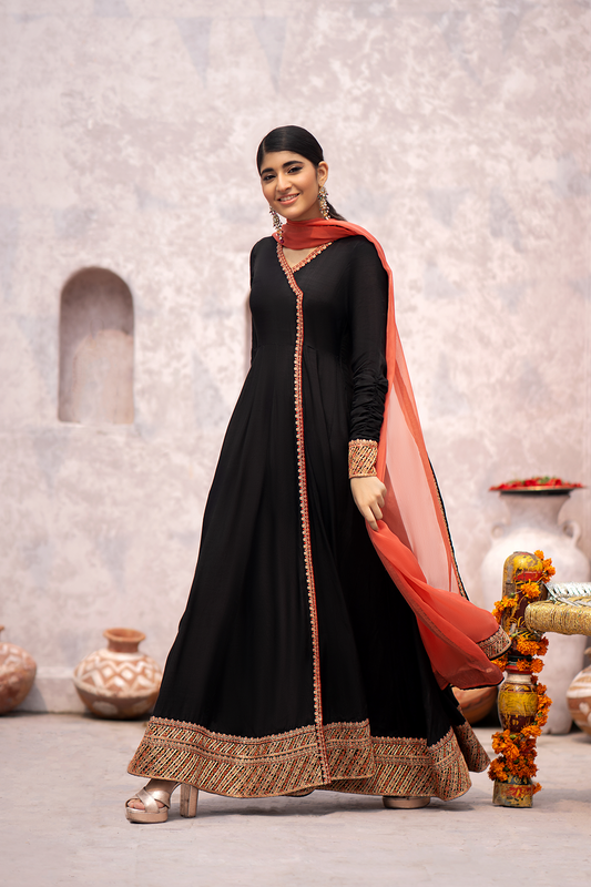 Erum Khan | Sakhiyan Formals | CHAMELI - Pakistani Designer Dress - by Erum Khan | Type: Formal - 100% Original at Saira Sultan