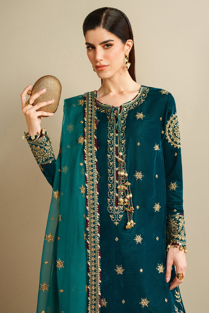 Jazmin | Velvet Vogue 25 | VVF D-8 - Pakistani Designer Dress - by Jazmin - Type : Ladies Clothes - 100% Original at Saira Sultan