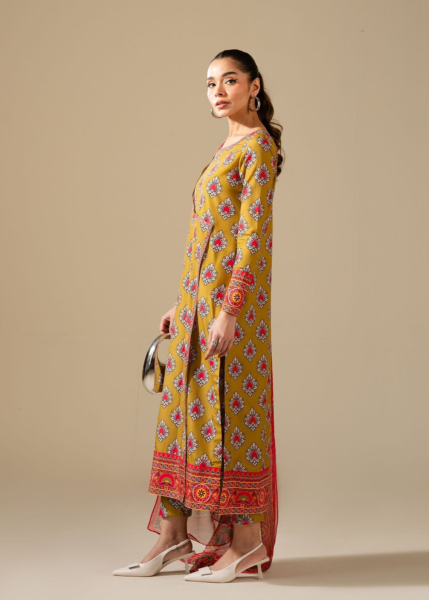 Maria Osama Khan | Retro Vol 3 | Bohra S Mustard Grip Silk