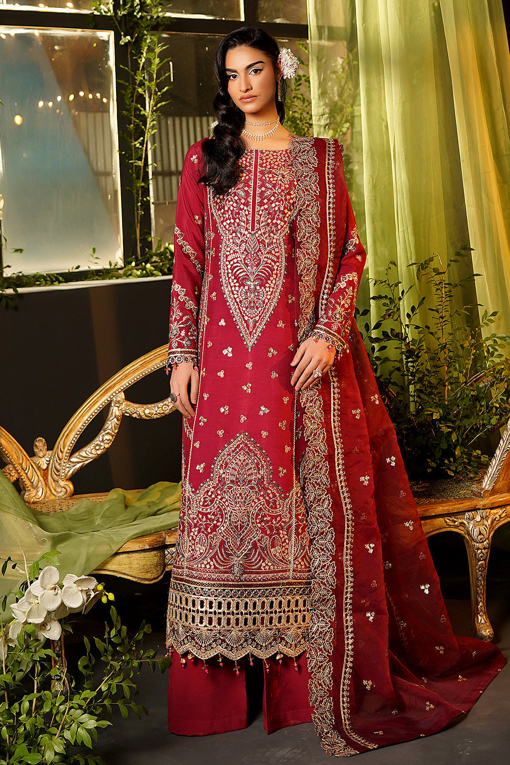 Maryams | Bekhudi Formals | Hoorain-BR-06 XS Haute Red Raw Silk