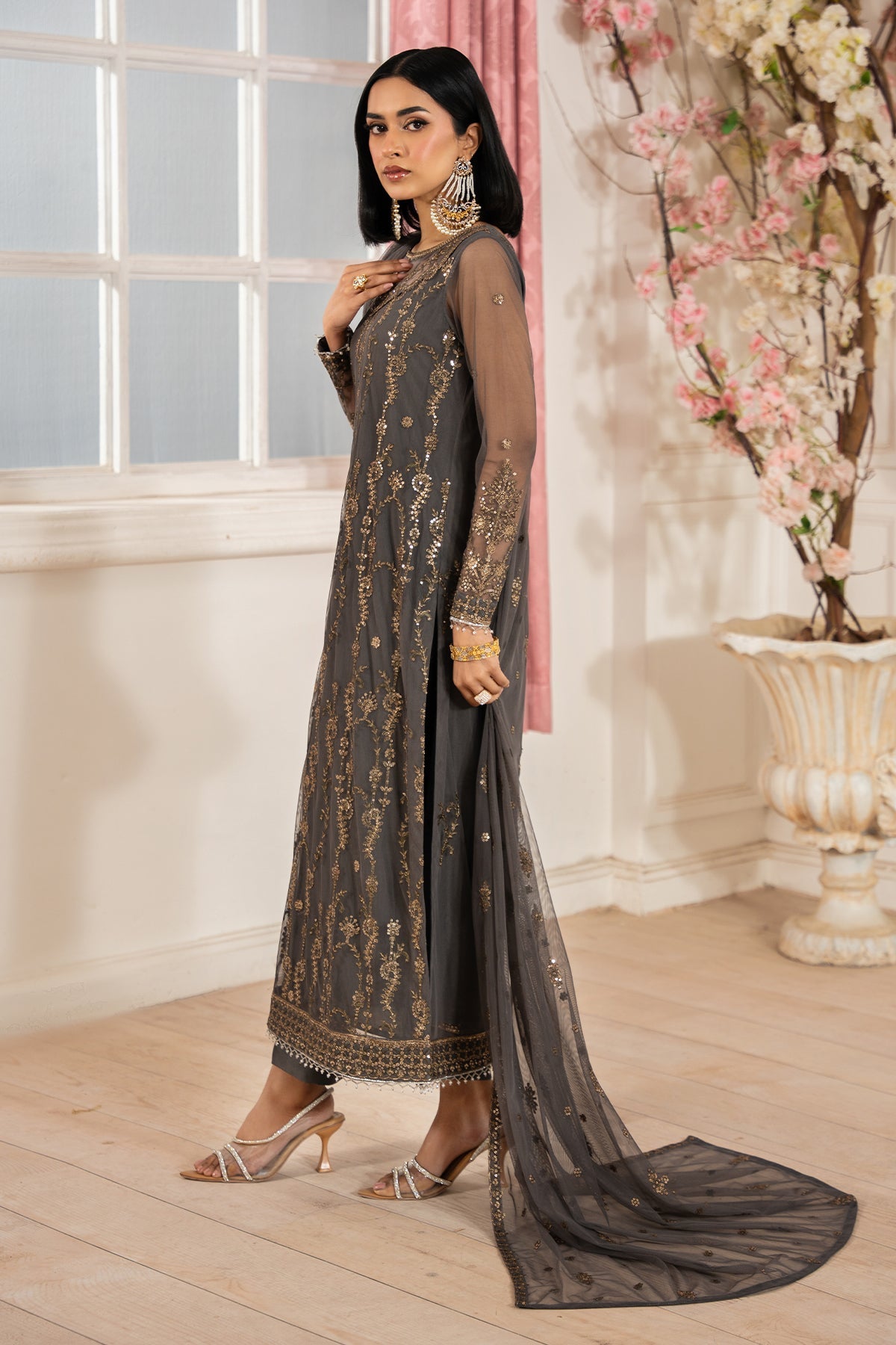Zarif | Heer Formals | Z-04 SORAYA XL Gray Net