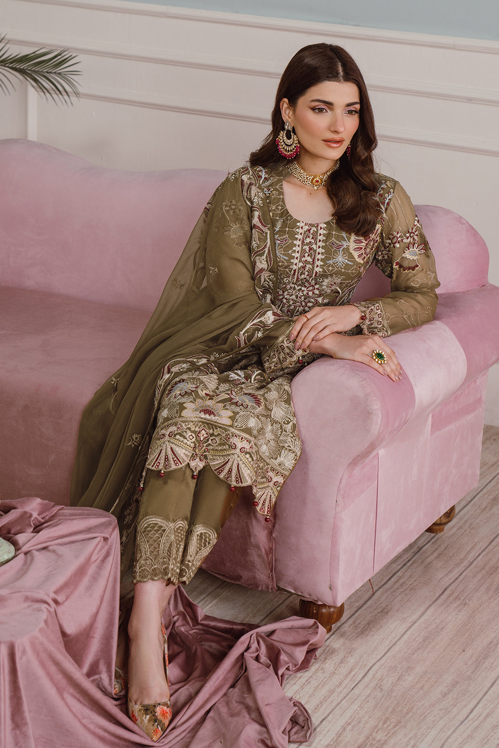 Ramsha | Ramsha Collection | F-2510 - Pakistani Designer Dress - by Ramsha - Type : Ladies Clothes - 100% Original at Saira Sultan