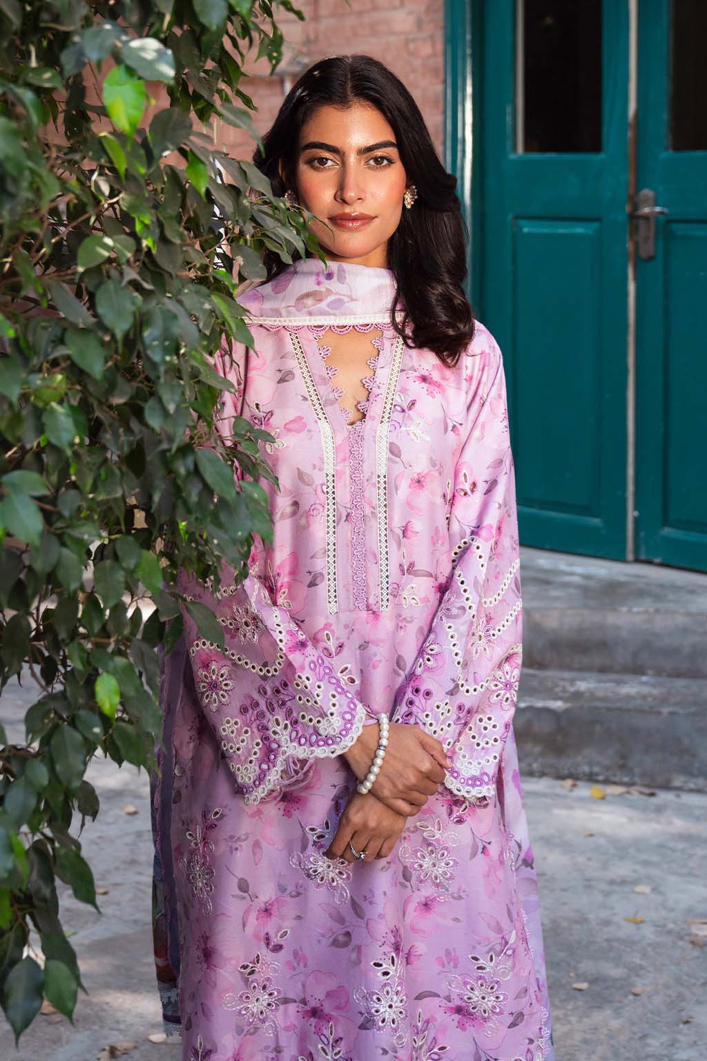 Neeshay | Summer Lines Printkari 25 | WISTERIA M Lilac Lawn