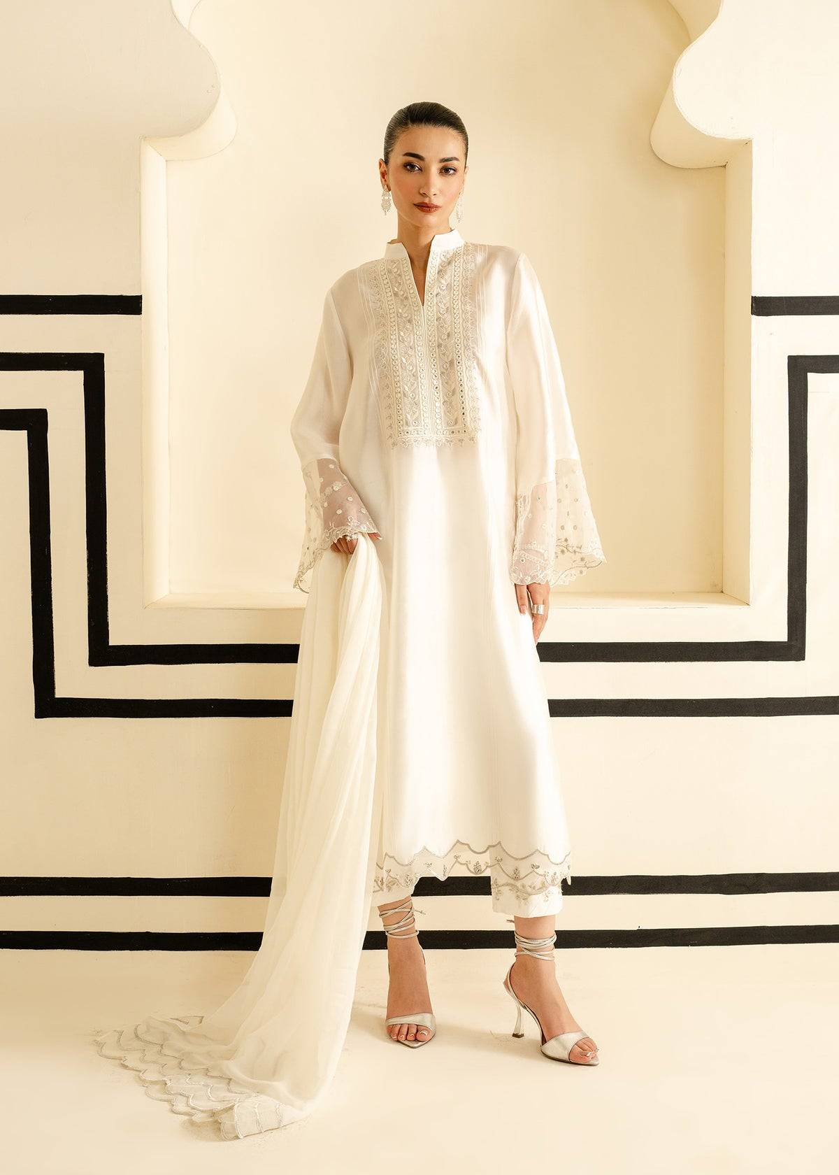 Mahgul | Nooreh Luxe | Ivory Grace - Pakistani Designer Dress - by Mahgul | Type: Ladies Clothes - 100% Original at Saira Sultan