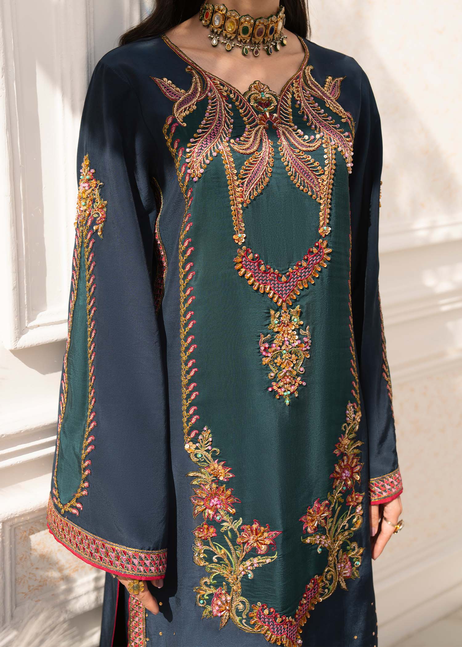 Jamnii | The Aura | Merlin XL Bottle Green Russian silk