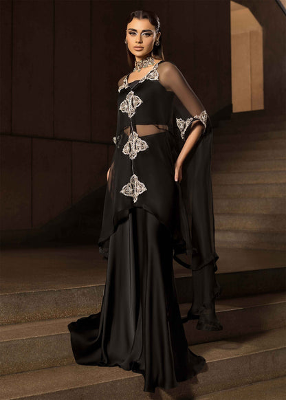 Mahum Asad | Dream a Little Dream of Me | Spark L Black Organza