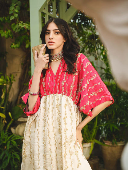 Nuriyaa | Gusel Formals | Gul
