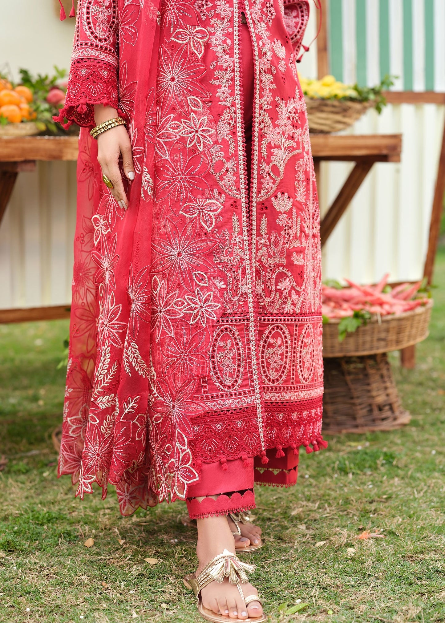 Zarizaa | Echelon Lawn | ROSEMIRA - Pakistani Designer Dress - by Zarizaa - Type : Ladies Clothes - 100% Original at Saira Sultan