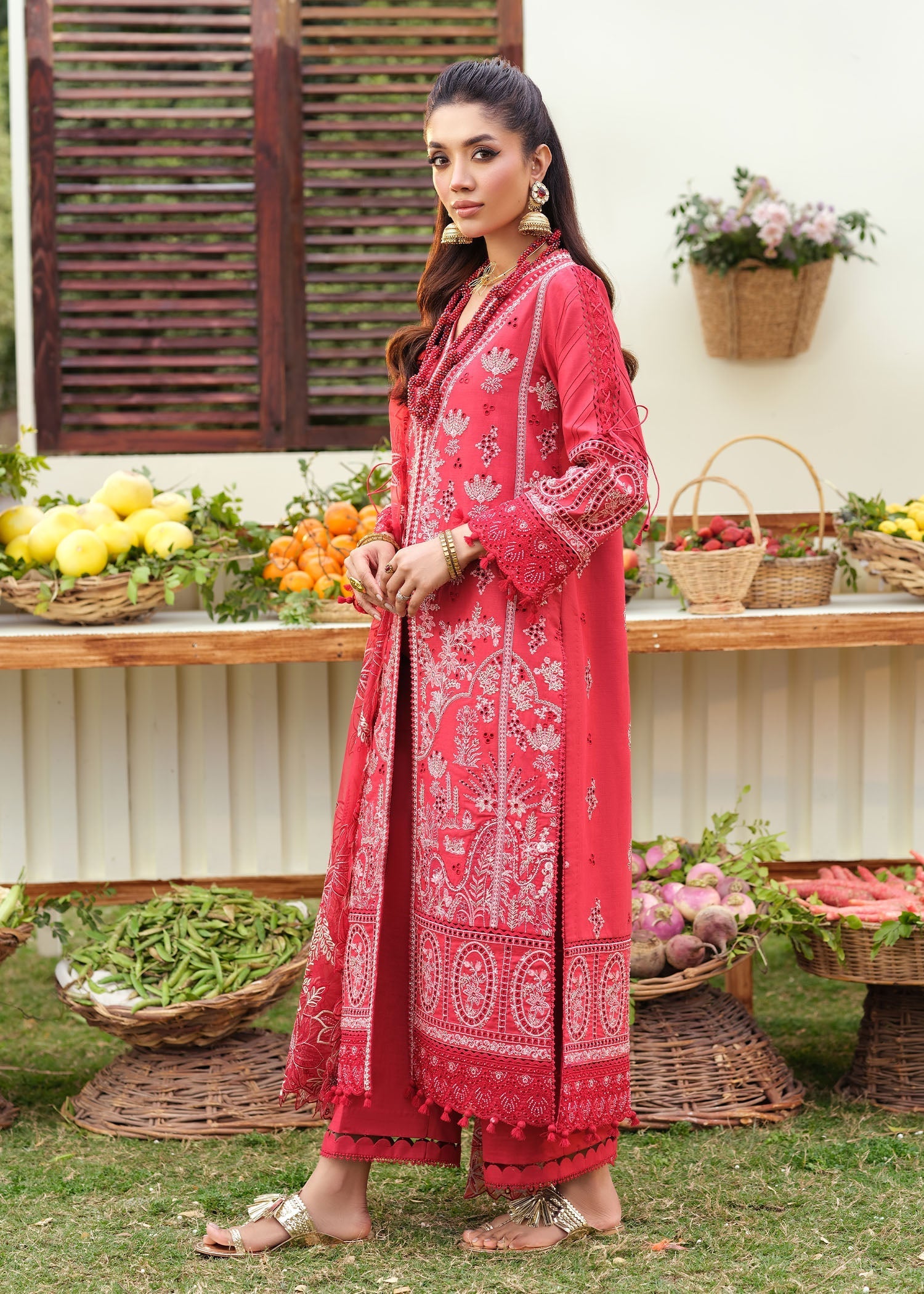 Zarizaa | Echelon Lawn | ROSEMIRA - Pakistani Designer Dress - by Zarizaa - Type : Ladies Clothes - 100% Original at Saira Sultan