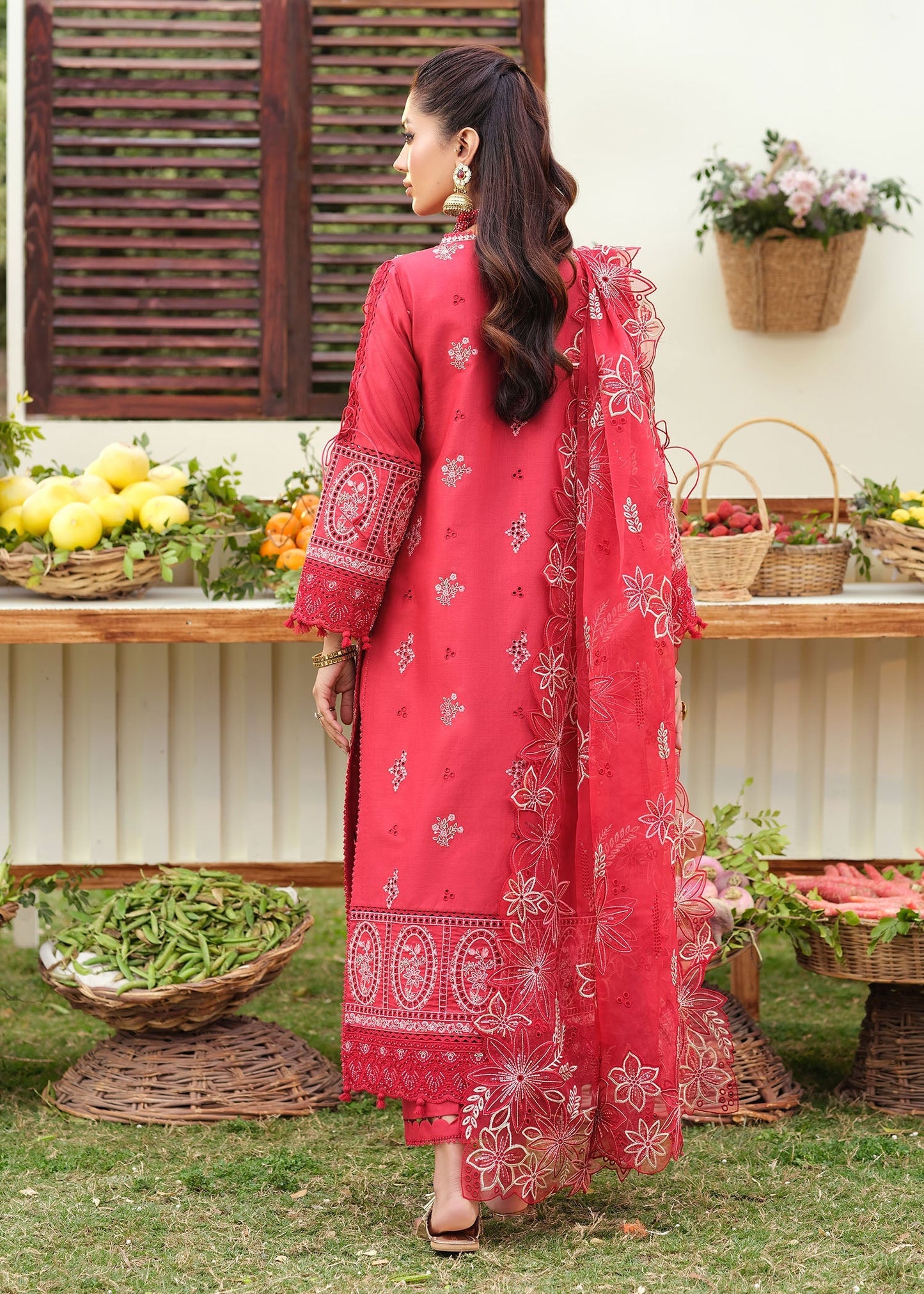 Zarizaa | Echelon Lawn | ROSEMIRA - Pakistani Designer Dress - by Zarizaa - Type : Ladies Clothes - 100% Original at Saira Sultan