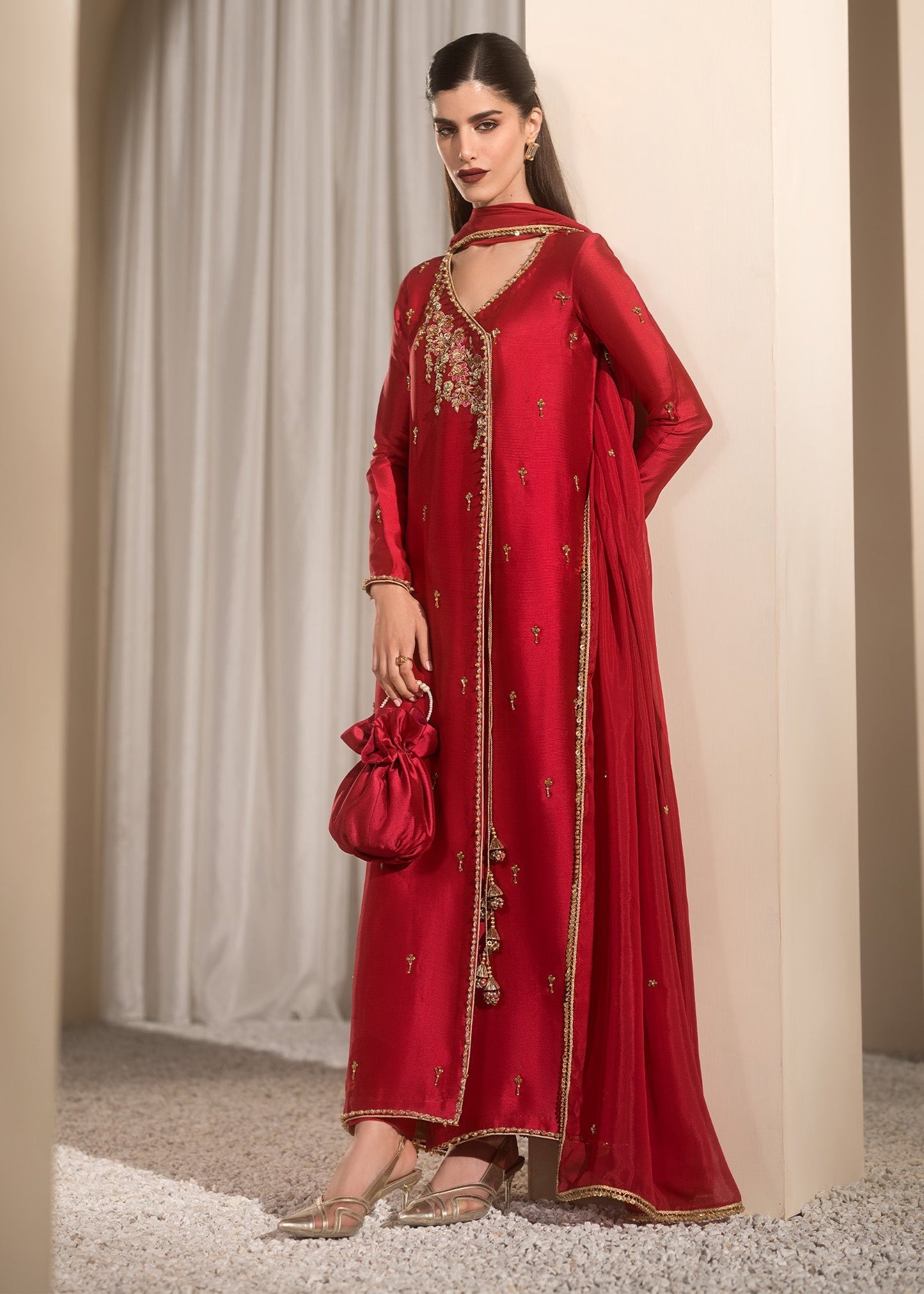 Mahum Asad | Breaking the Bar | Spice L Red Pure Silk Tissue