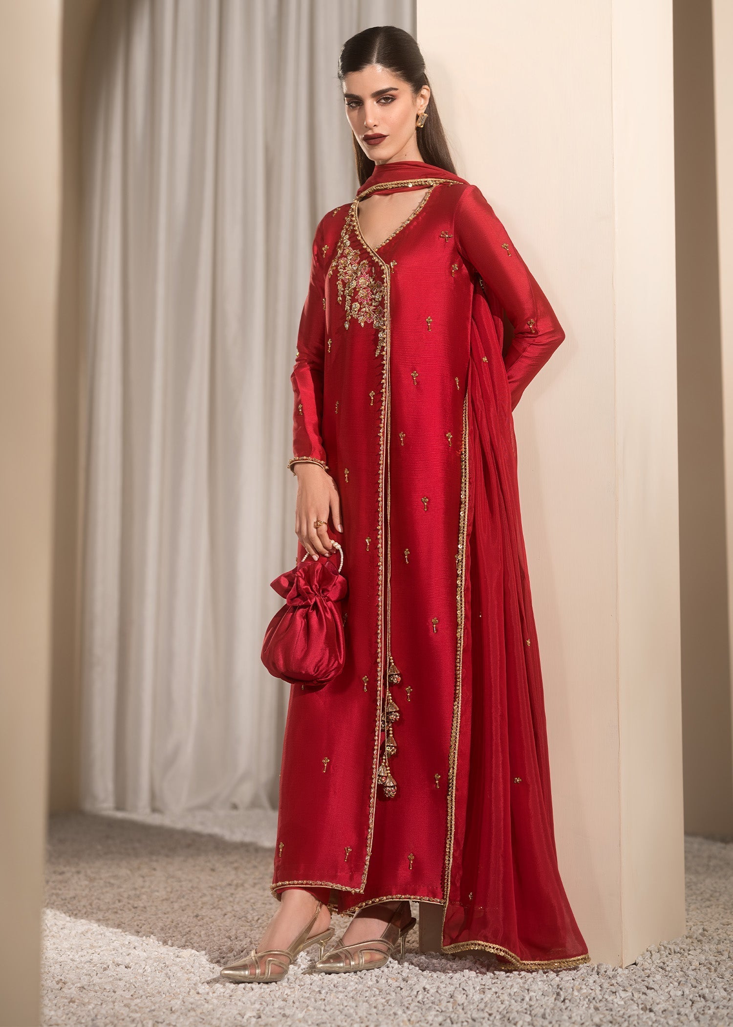 Mahum Asad | Breaking the Bar | Spice L Red Pure Silk Tissue