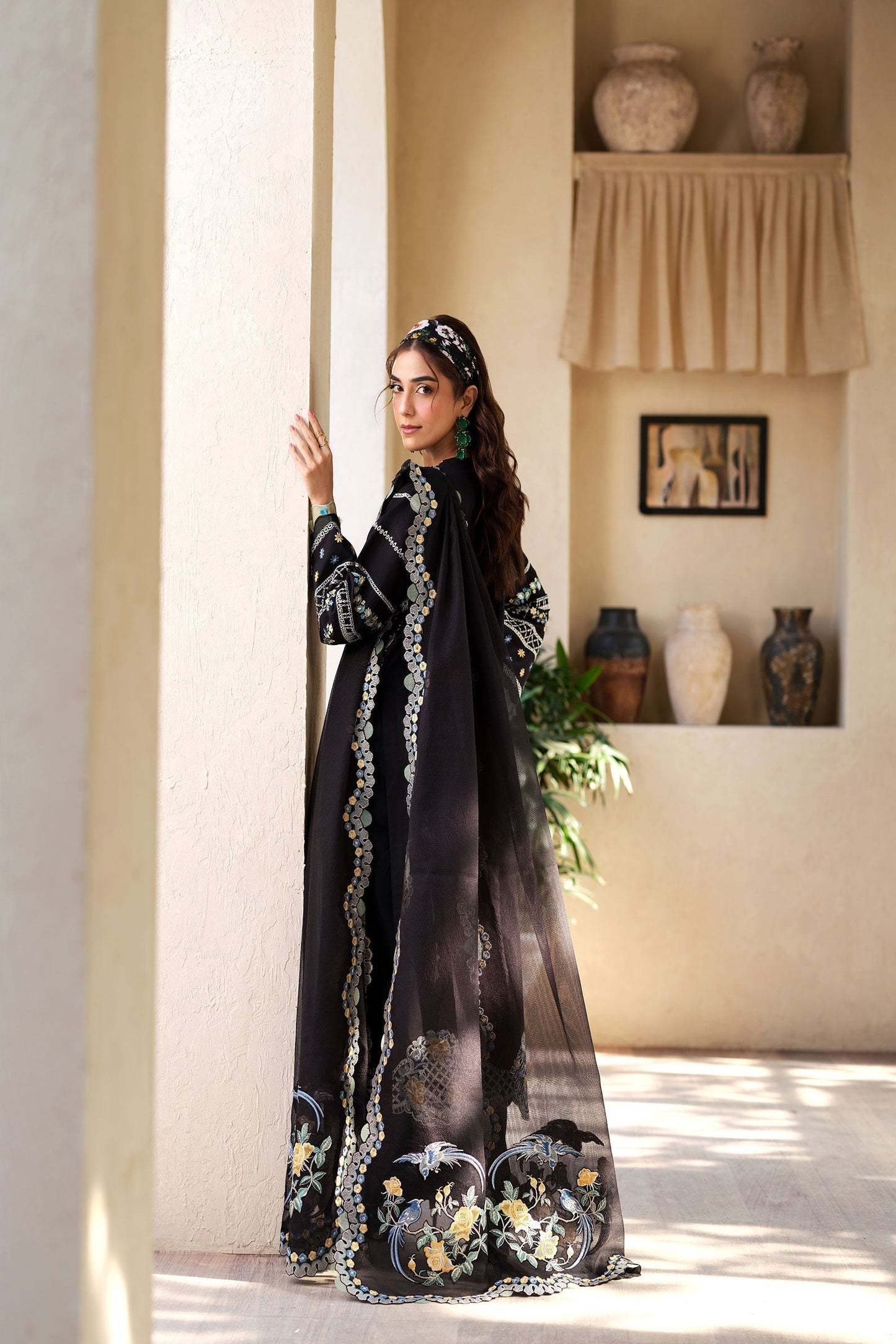 Maryam Hussain | Luxury Lawn 25 | Dawn S Black Lawn
