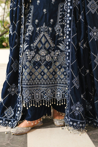 Raeesa Premium | Sheen Luxury Velvet | Soil M Dark Blue Velvet