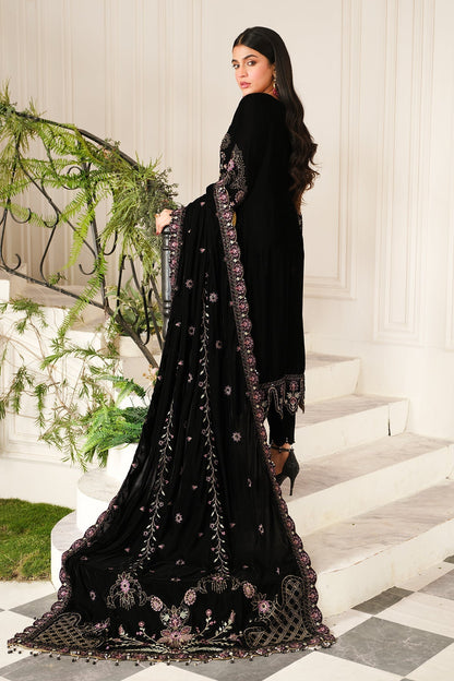 Raeesa Premium | Sheen Luxury Velvet | Noir S Black Velvet