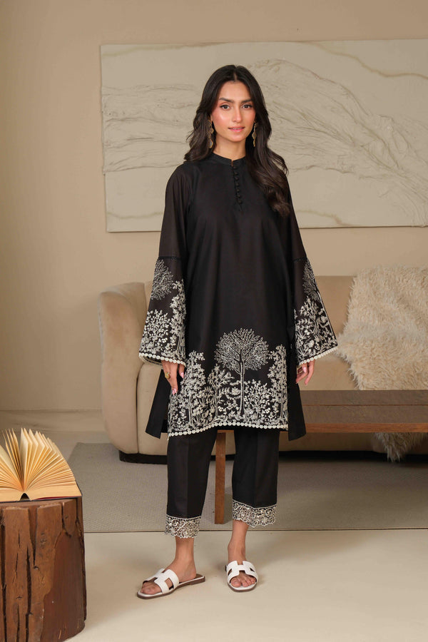 Noor by Saadia Asad | Noor Pret 25 | D1 - Midnight Charm - Pakistani Designer Dress - by Noor by Saadia Asad - Type : Ladies Clothes - 100% Original at Saira Sultan