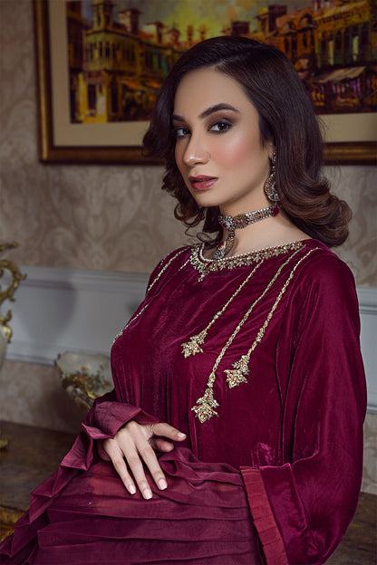 Mehak Yaqoob | Guzel Formals | Orla XL