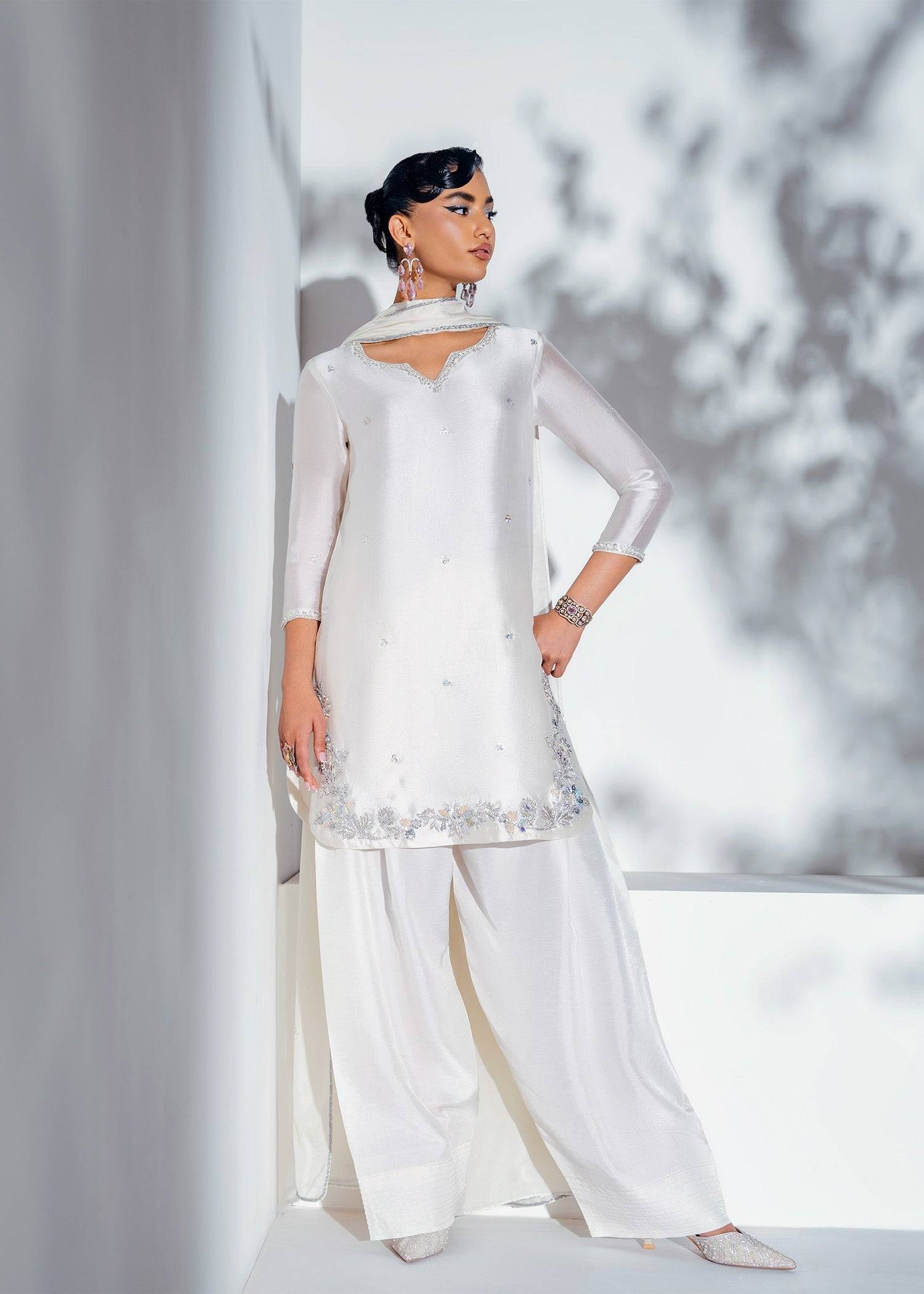 Mahum Asad | The Remix Edit | Folk - Pakistani Designer Dress - by Mahum Asad | Type: Ladies Clothes - 100% Original at Saira Sultan