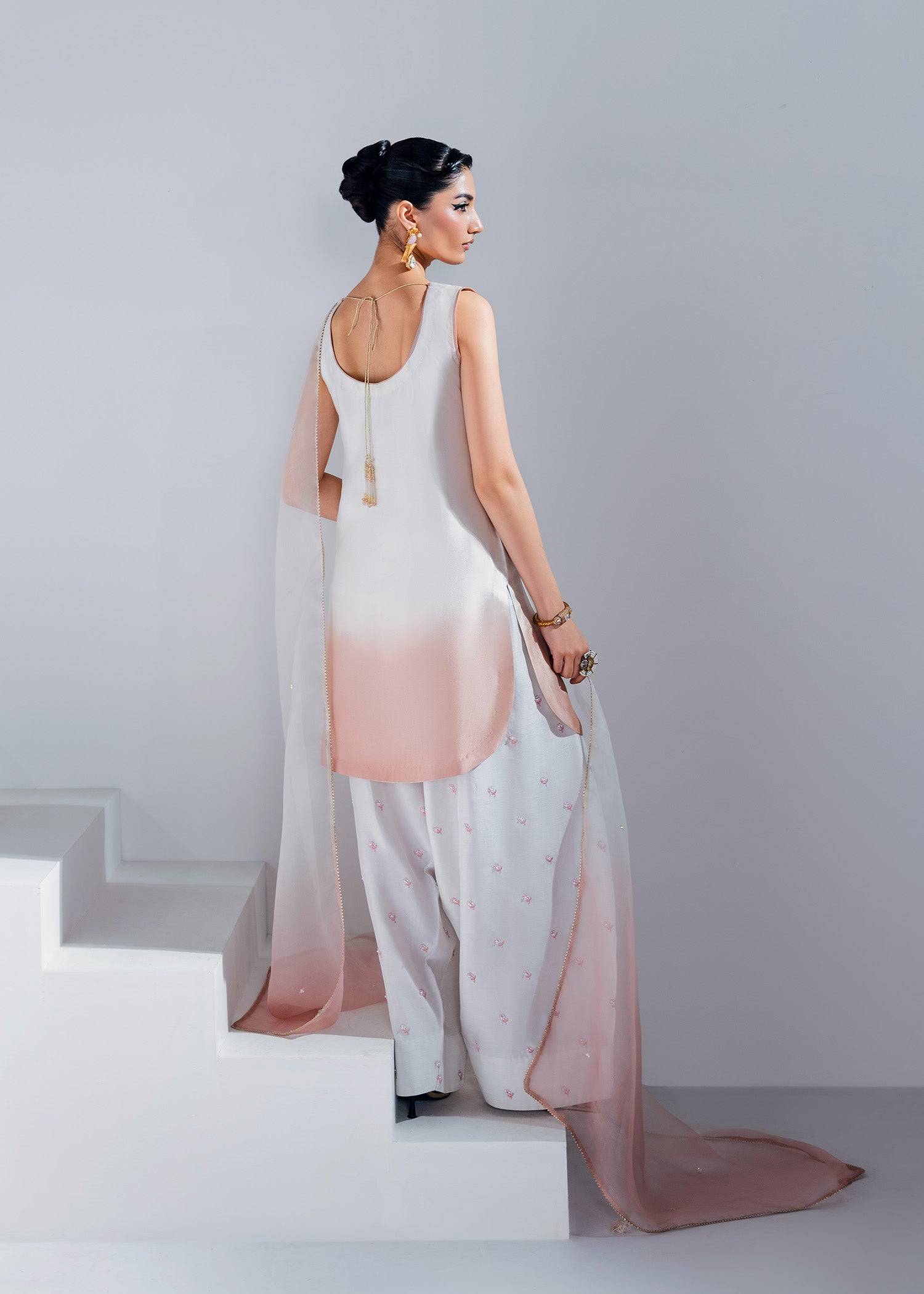 Mahum Asad | The Remix Edit | Flute - Pakistani Designer Dress - by Mahum Asad | Type: Ladies Clothes - 100% Original at Saira Sultan