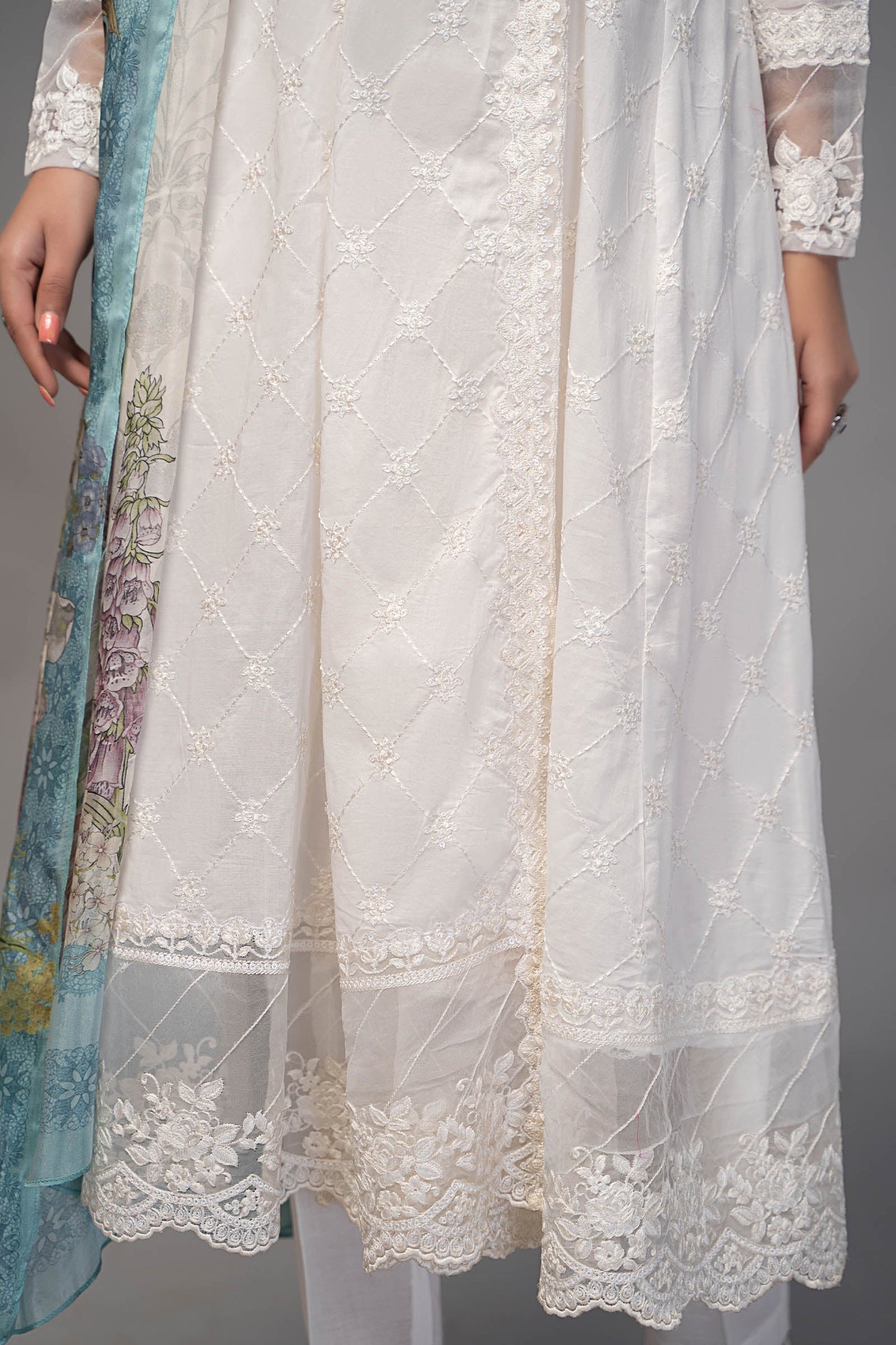 Maira B | Ready to Wear | DW-EF23-23R1 L White