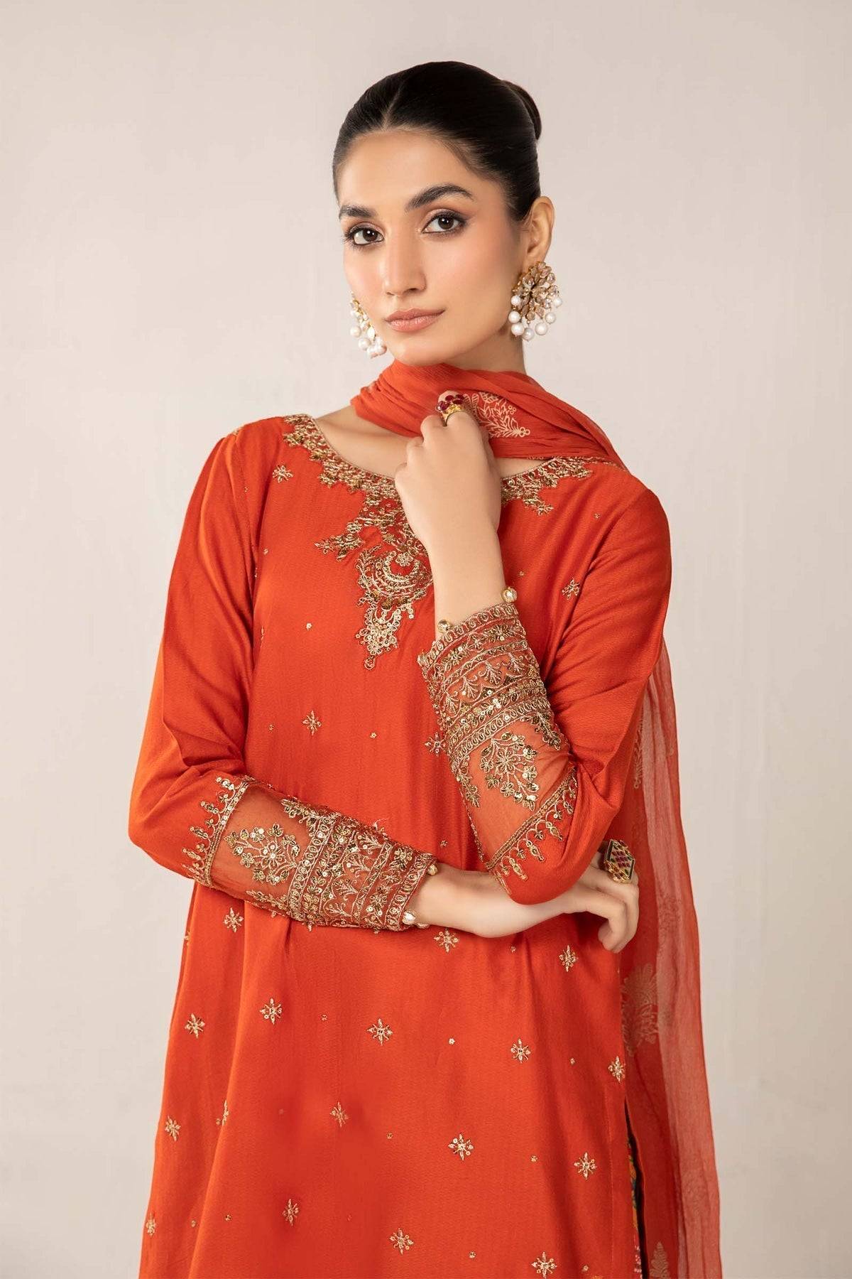 Maria B | Casual Pret 2024 | DW-EF24-119 - Pakistani Designer Dress - by Maria B | Type: Casuals - 100% Original at Saira Sultan