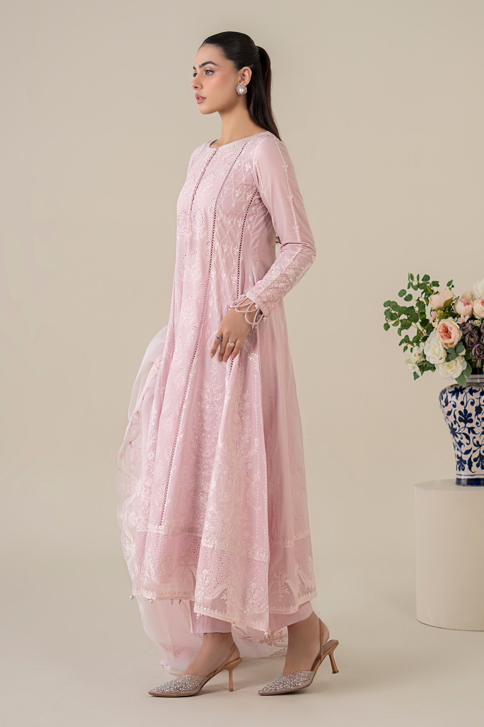 Maria B | Luxury Pret 25 | DW-EA25-39 M Lavender Pinocchio Lawn