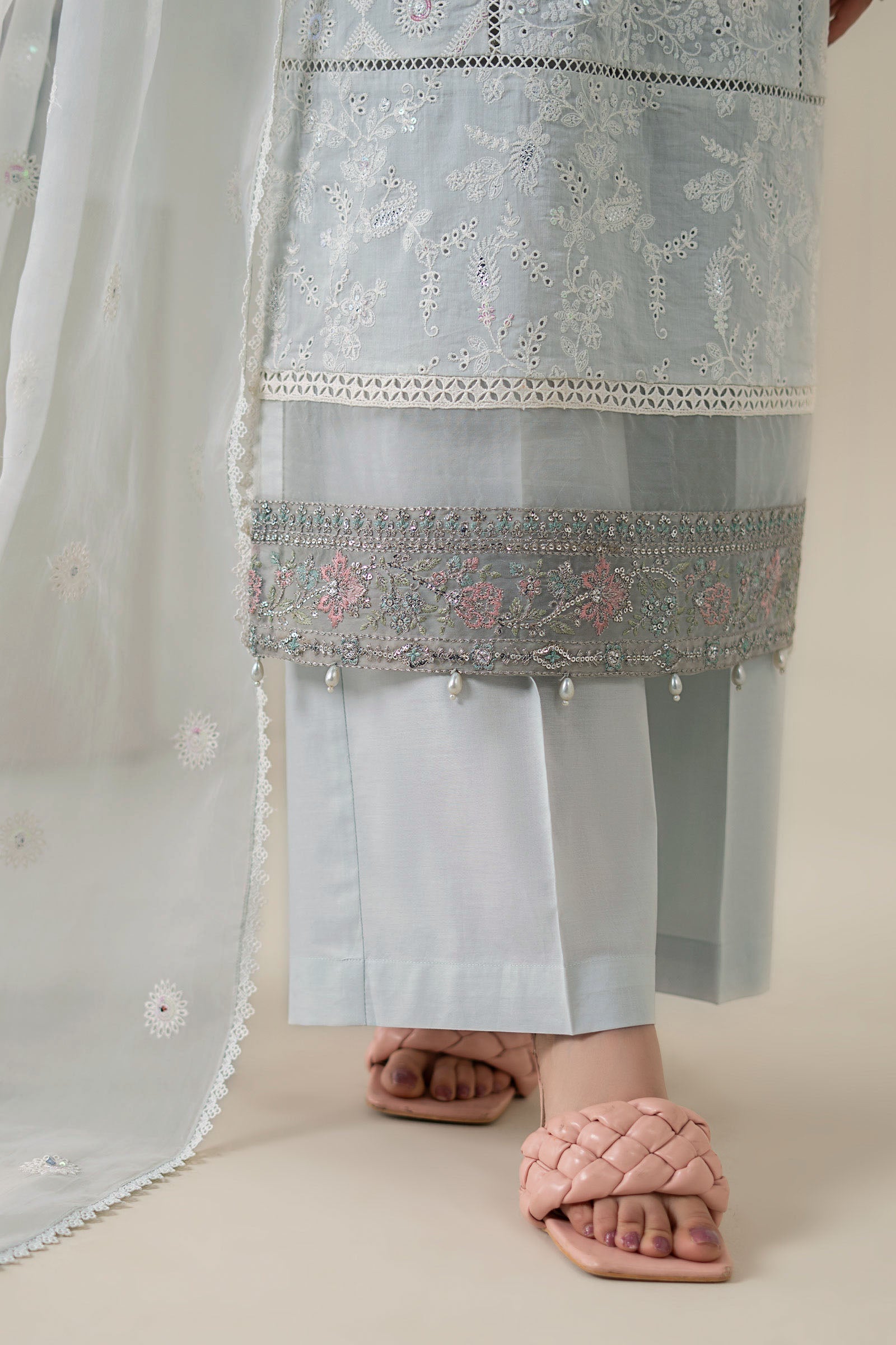 Maria B | Luxury Pret 25 | DW-EA25-86 XL Gray Lawn