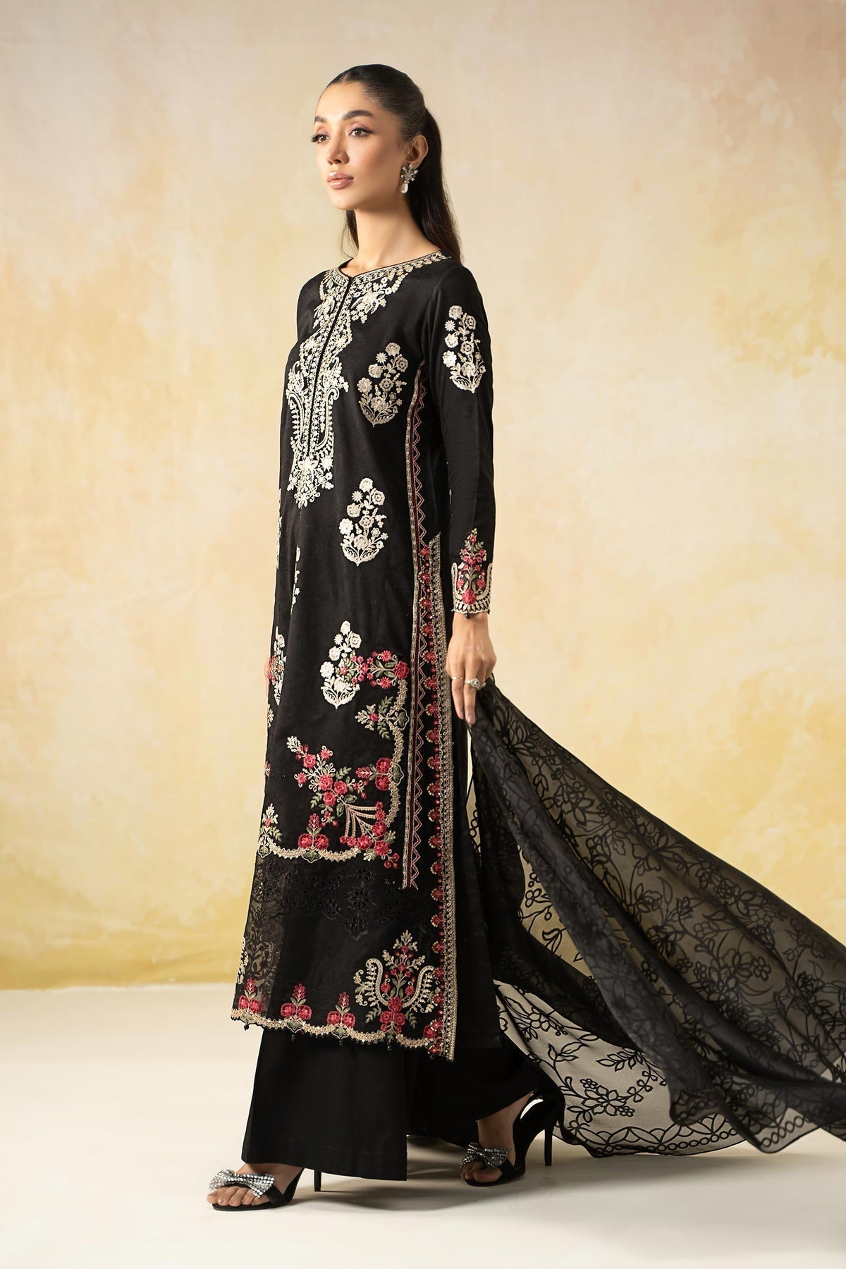 Maria B | Formal Wears | DW-EF25-03 XL Black Jacquard Lawn