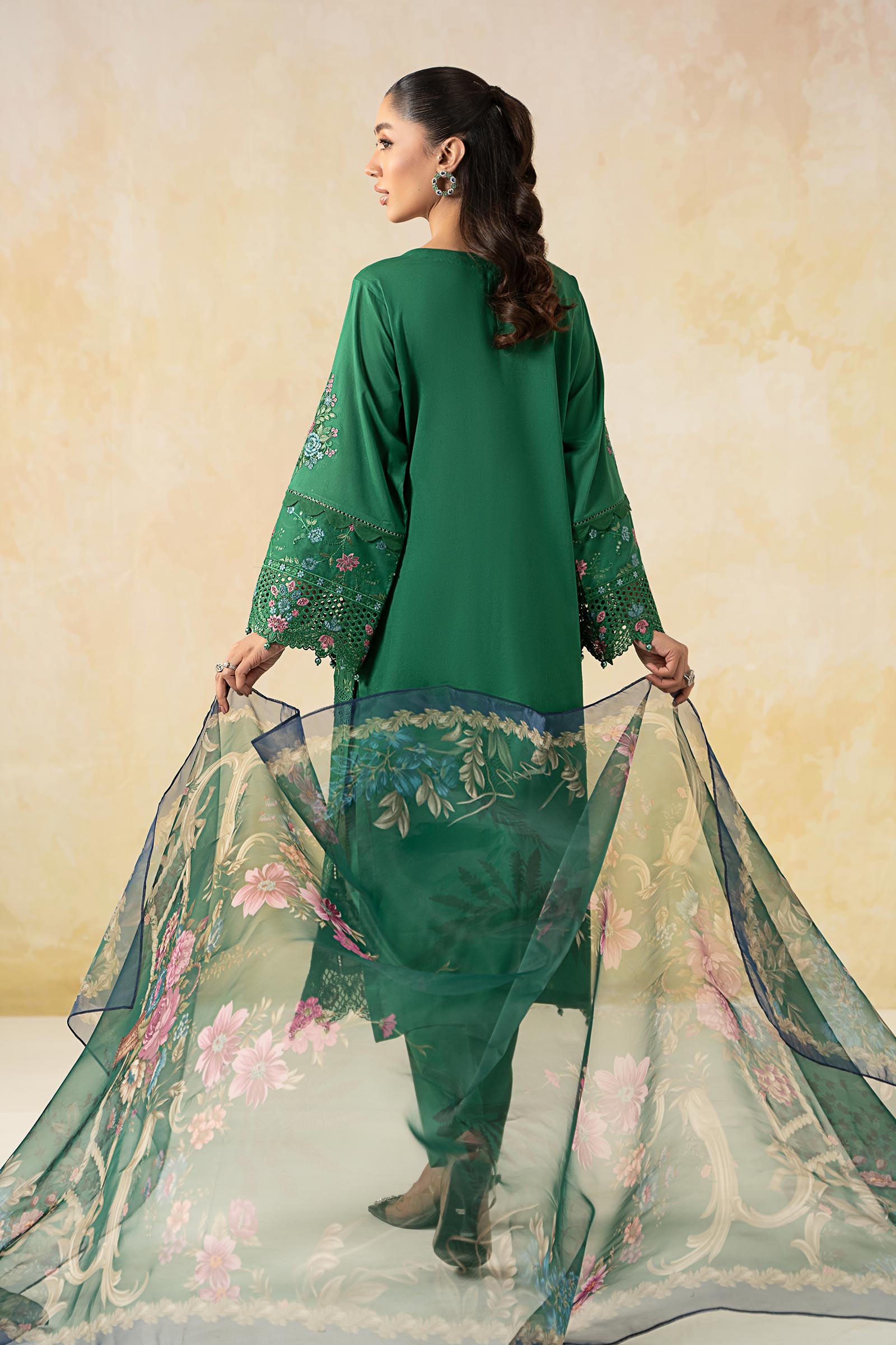Maira B | Ready to Wear | DW-EF25-04