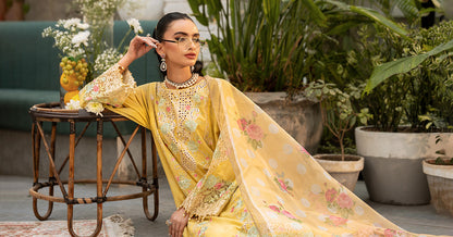 Maira B | Ready to Wear | DW-EF25-05/A XL Yellow