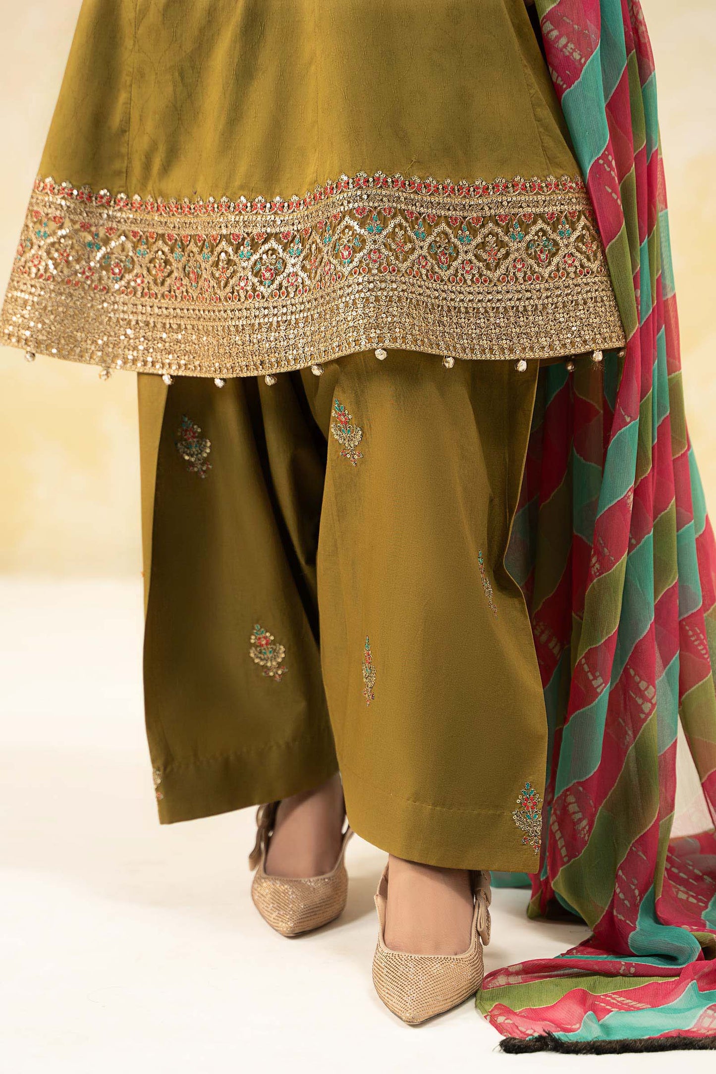 Maira B | Ready to Wear | DW-EF25-10 L Green