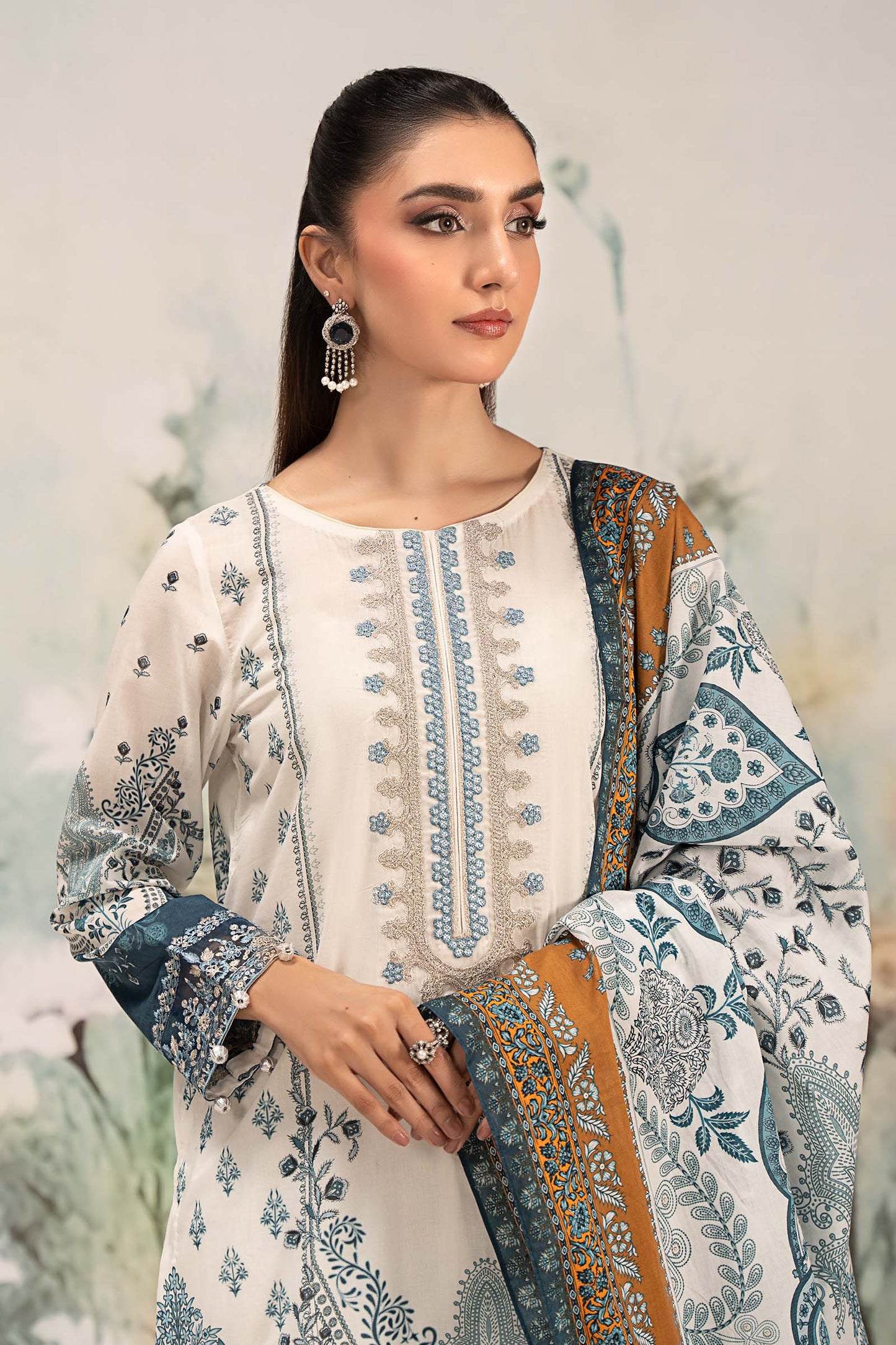 Maira B | Ready to Wear | DW-EF25-14 S White