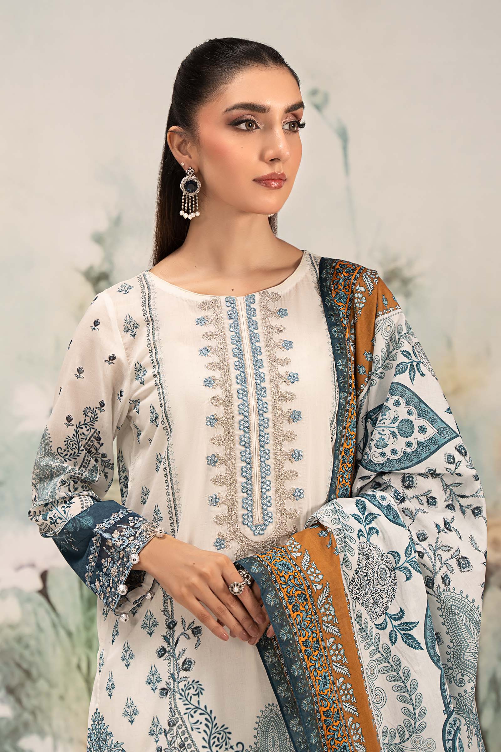 Maira B | Ready to Wear | DW-EF25-14 S White