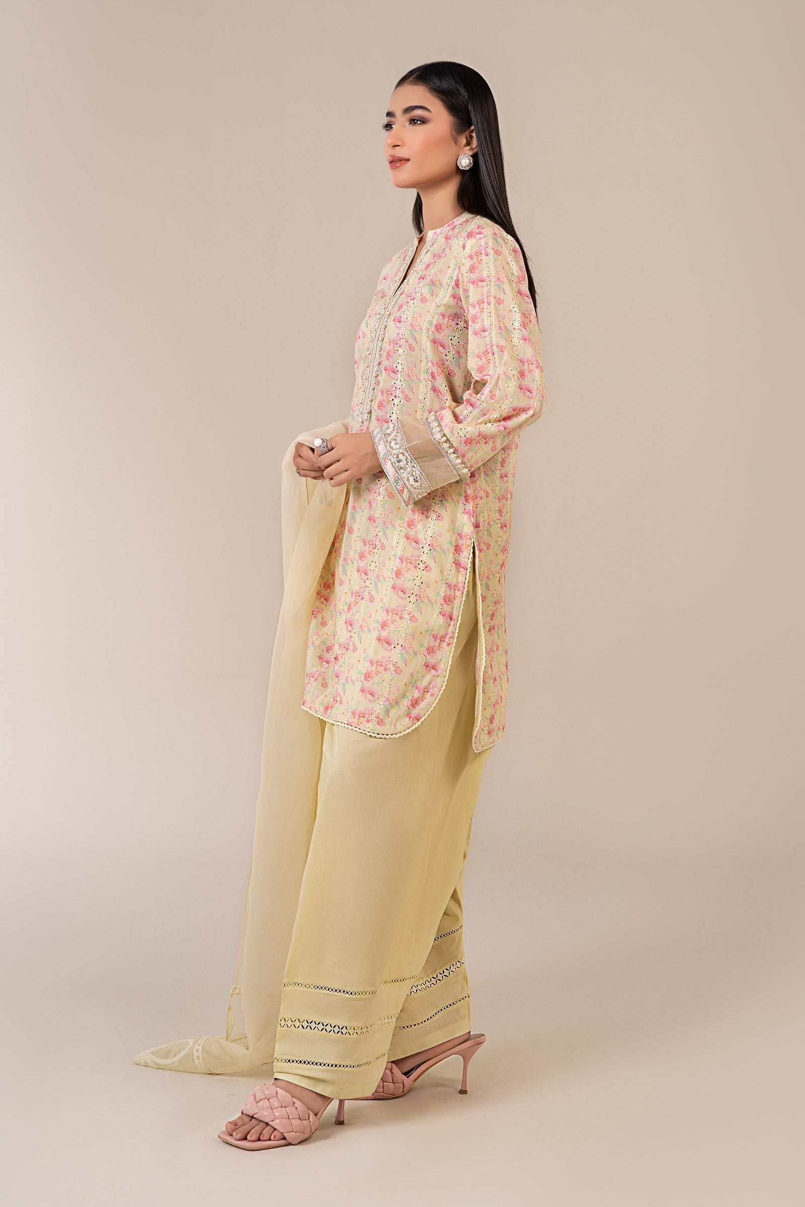 Maira B | Ready to Wear | DW-EF25-18 L Yellow