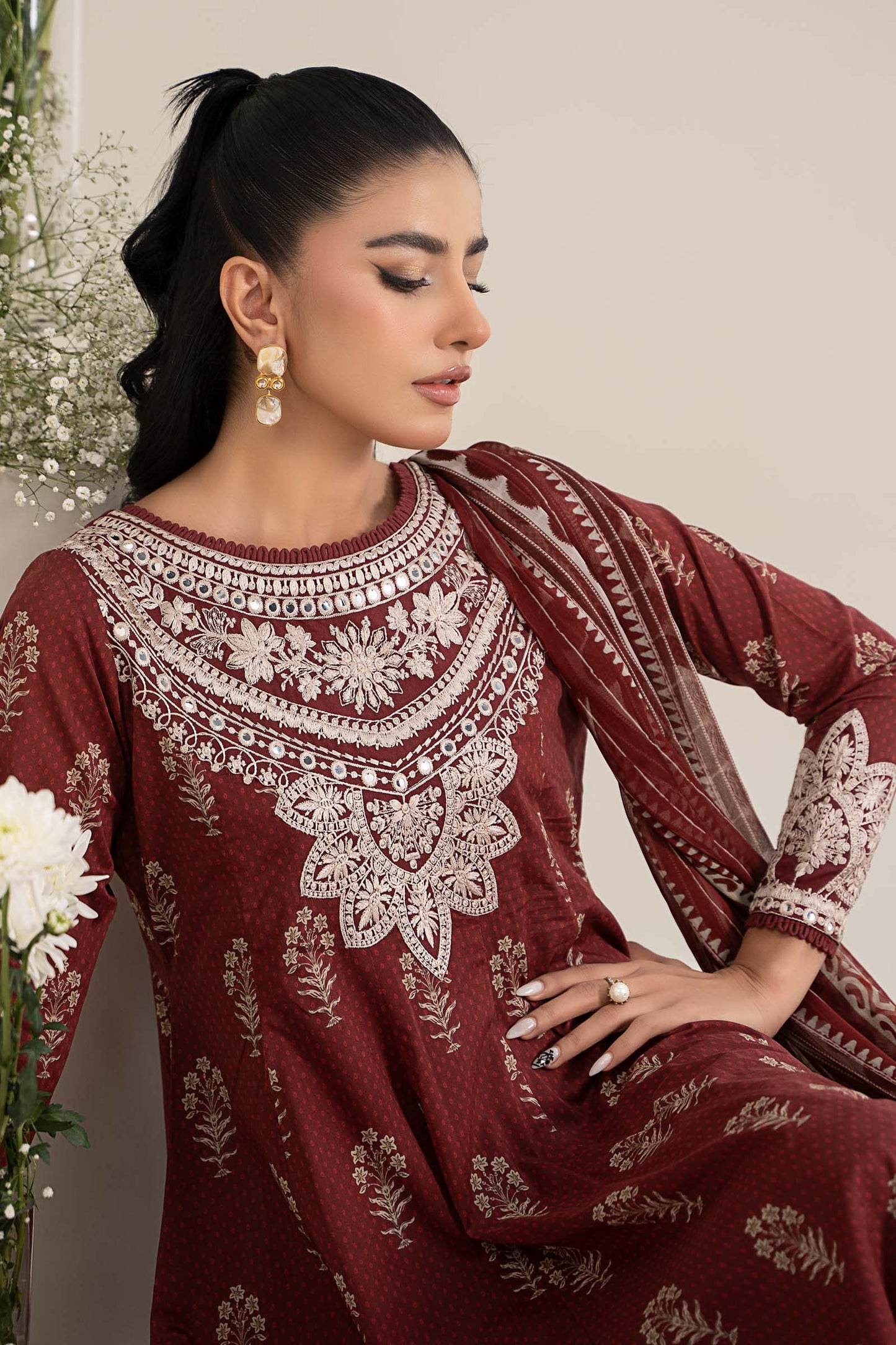 Maira B | Ready to Wear | DW-EF25-22 S Maroon