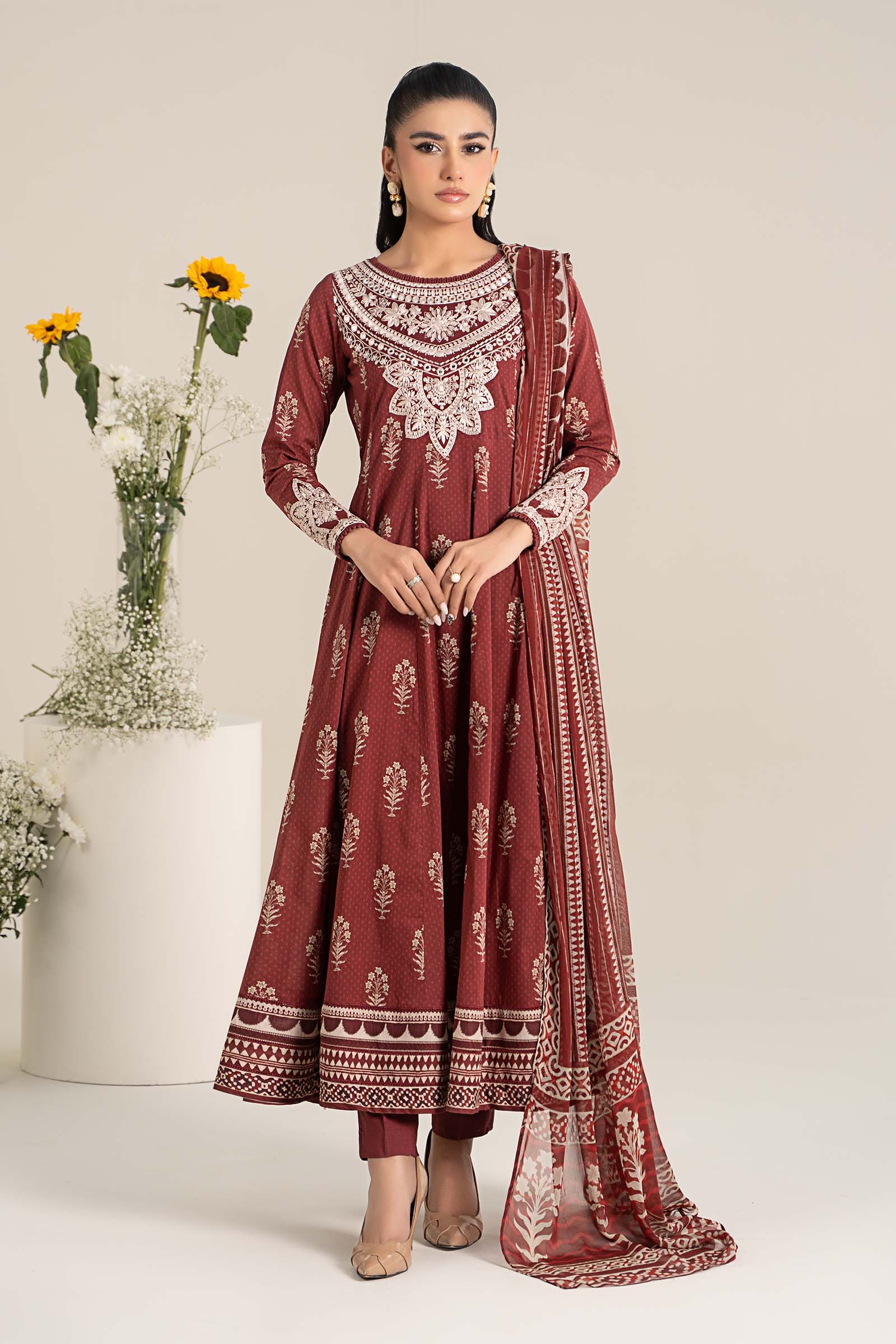 Maira B | Ready to Wear | DW-EF25-22 XS Maroon