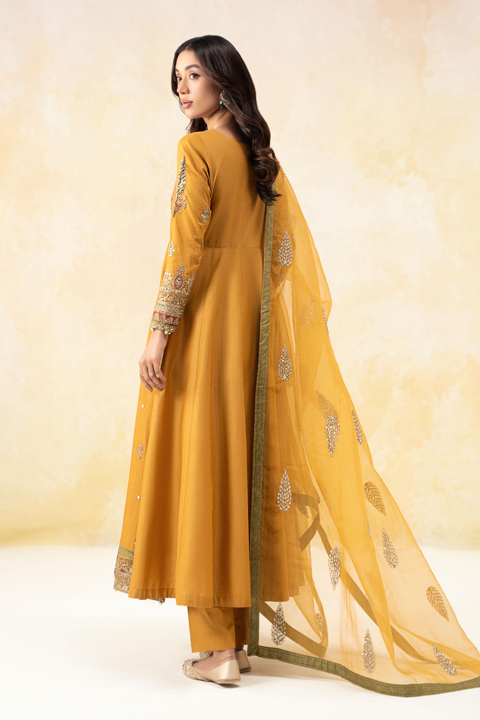 Maira B | Ready to Wear | DW-EF25-68