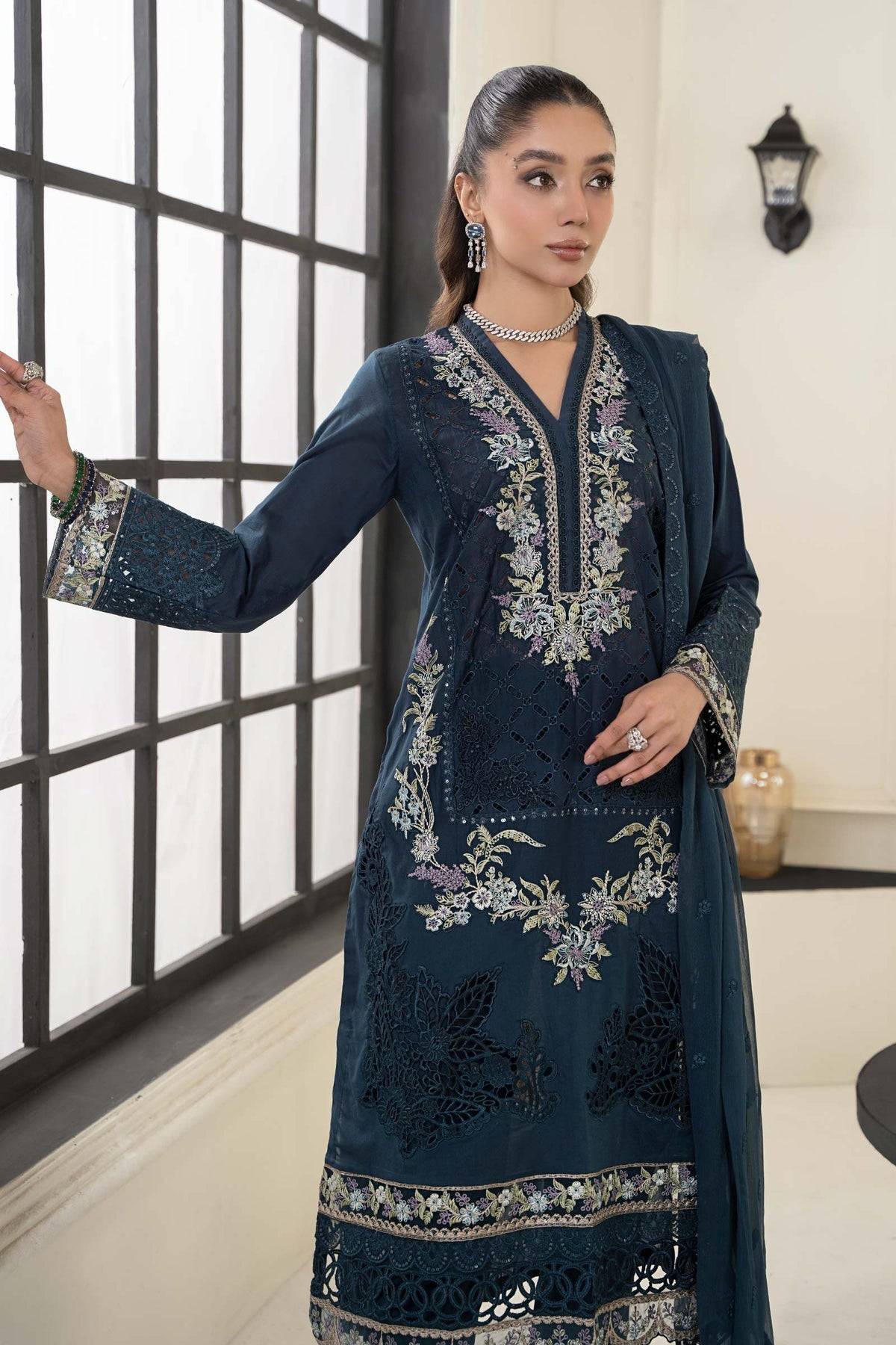 Maria B | Casual Pret 2024 | DW-EF24-17 - Pakistani Designer Dress - by Maria B | Type: Casuals - 100% Original at Saira Sultan