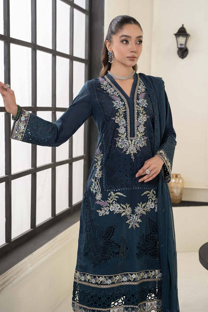 Maria B | Casual Pret 2024 | DW-EF24-17 - Pakistani Designer Dress - by Maria B | Type: Casuals - 100% Original at Saira Sultan