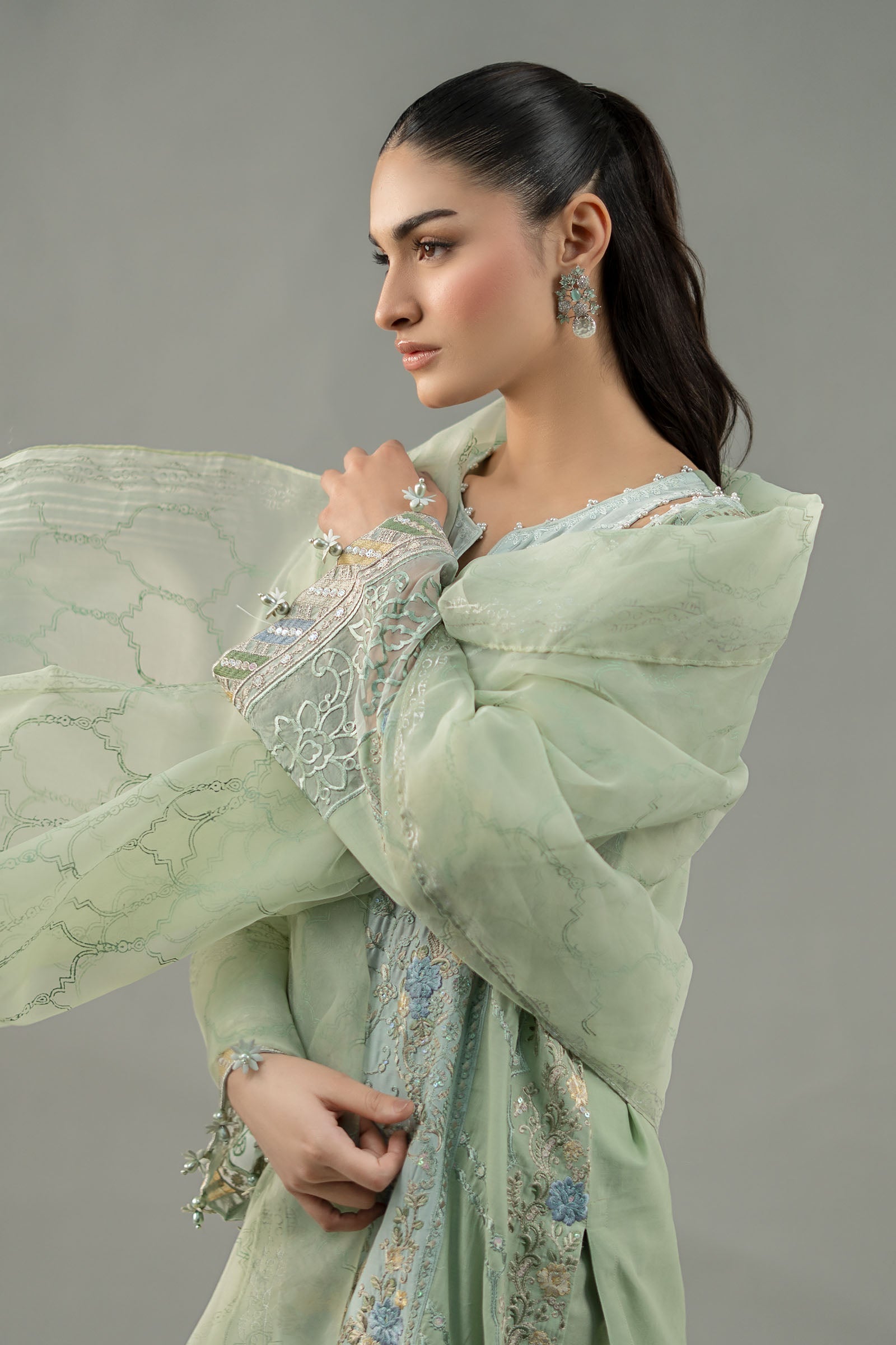 Maira B | Ready to Wear | DW-EF25-69 M Green