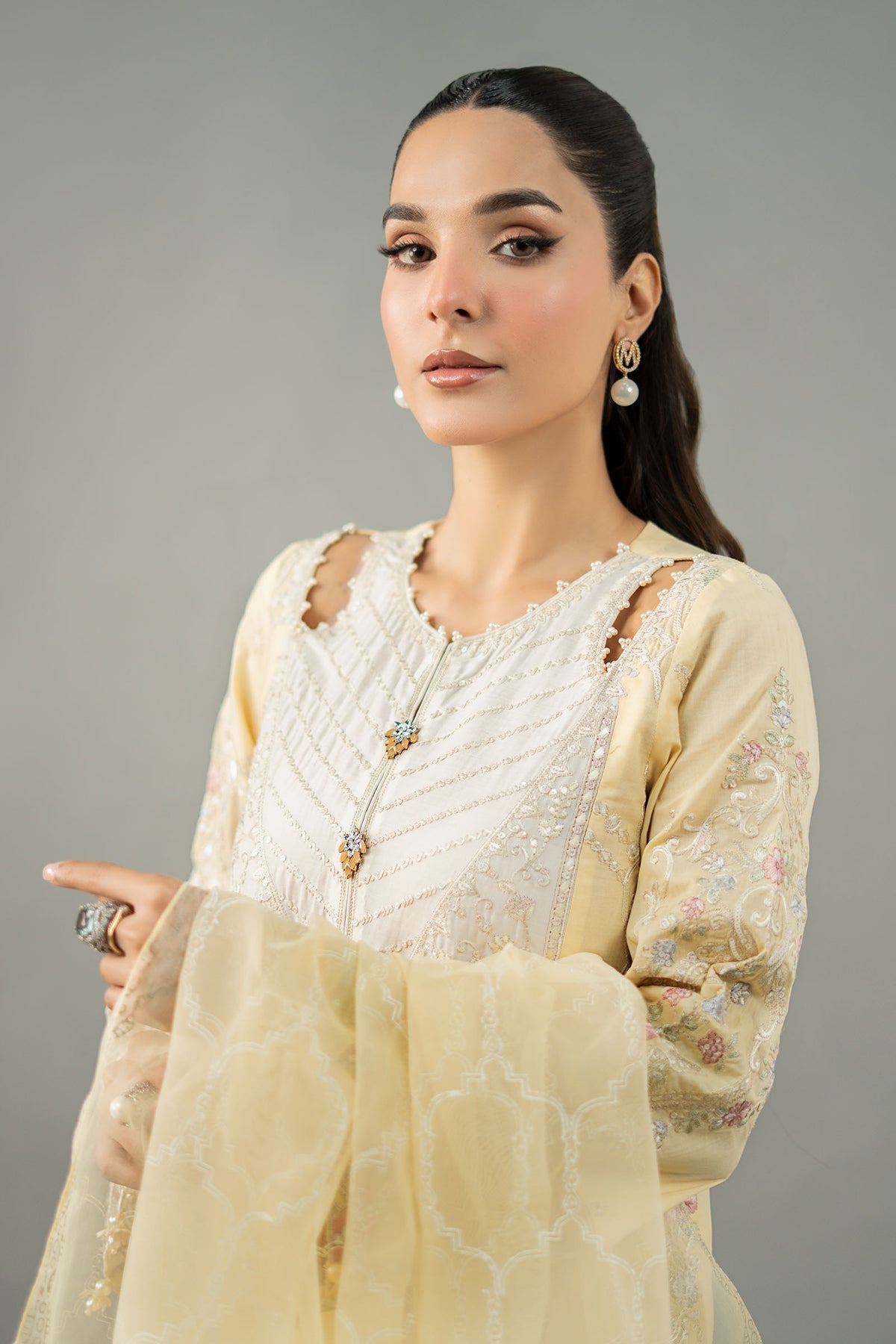 Maria B | Formal Wears | DW-EF25-69 M Yellow Lawn