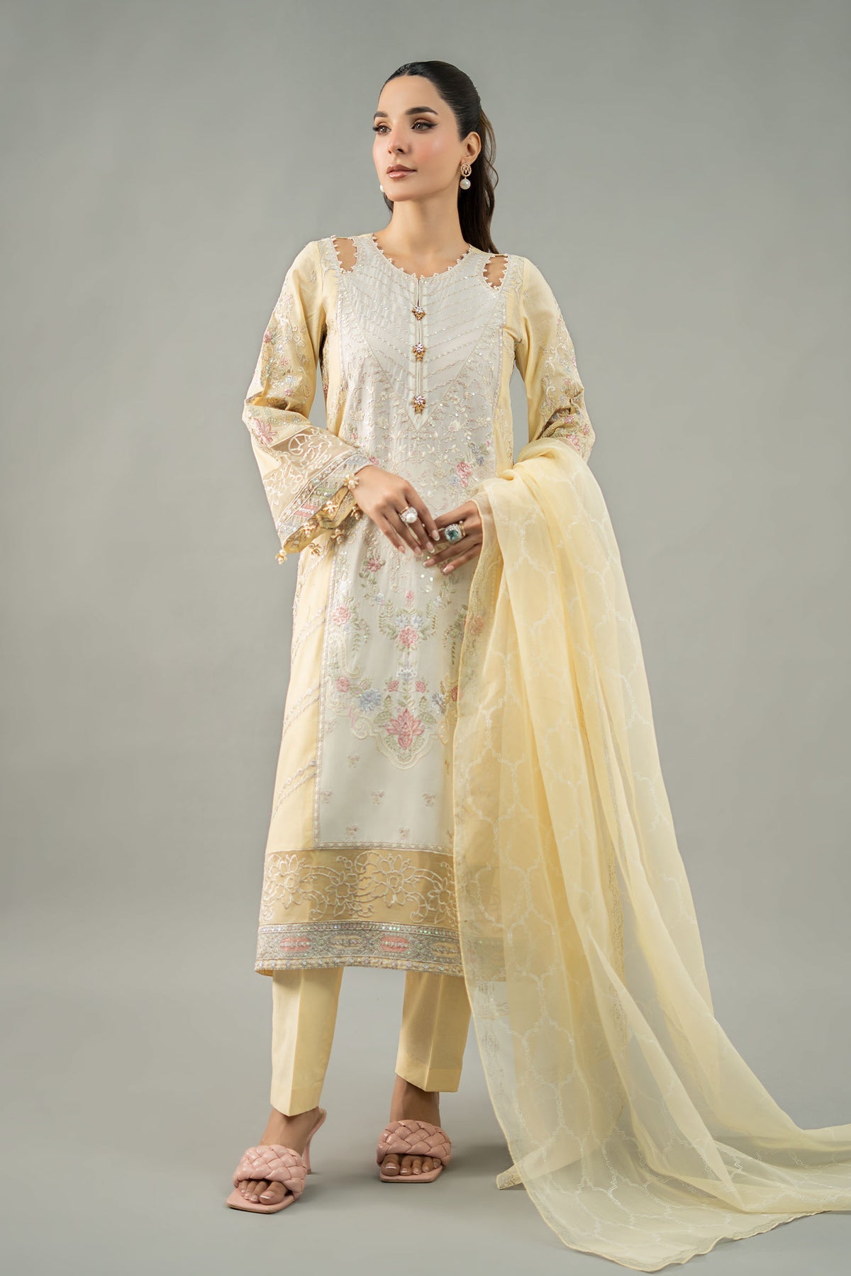Maria B | Formal Wears | DW-EF25-69 XS Yellow Lawn