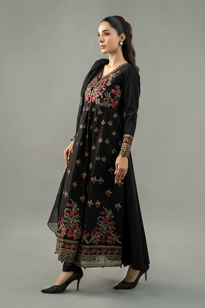 Maira B | Ready to Wear | DW-EF25-76 L Black