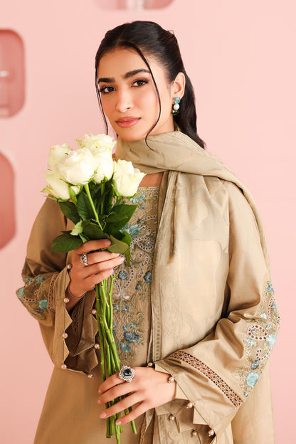 Maria B | Pre Fall 25 | Dobby Suit 15